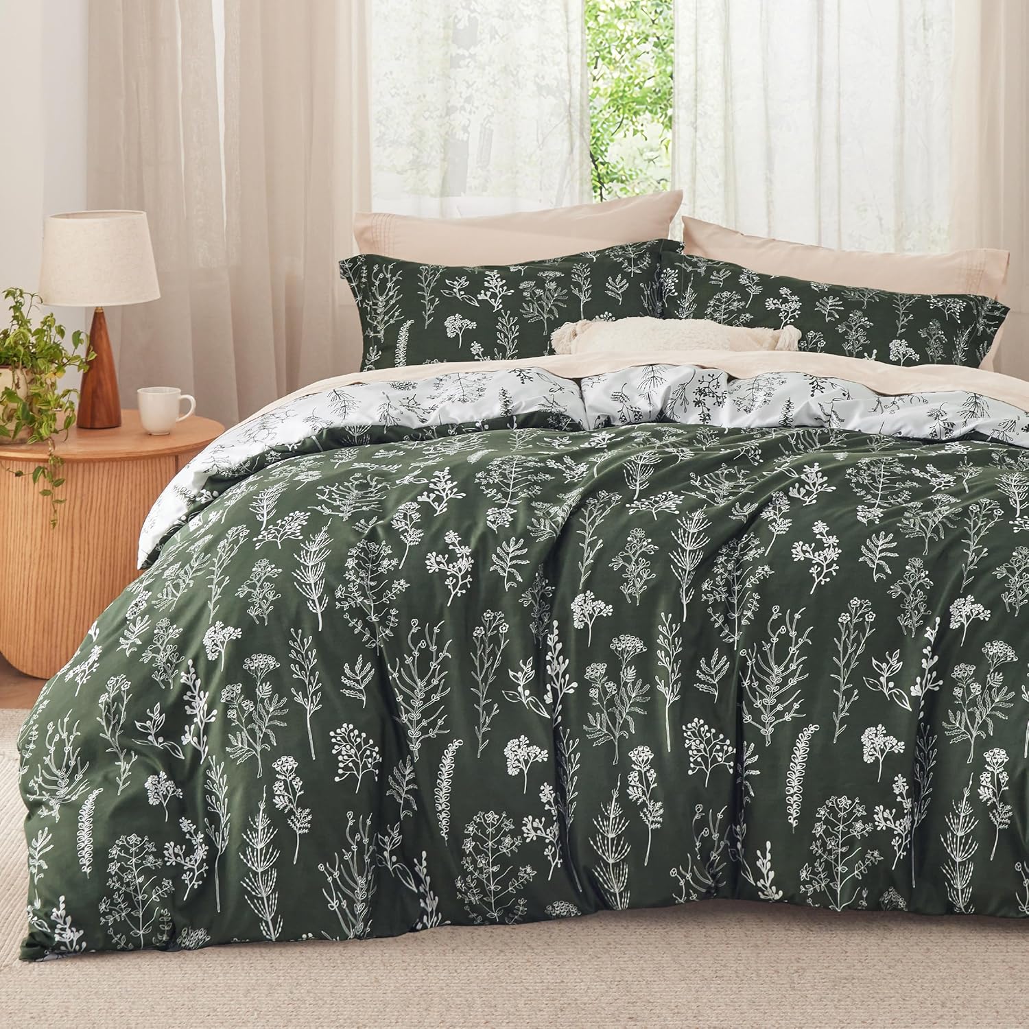 Bedsure Queen Comforter Set - Grey Bed Set, 3 Pieces Cute Floral Bedding, 1 Soft Reversible Botanical Flowers Comforter and 2 Pillow Shams - Image 28