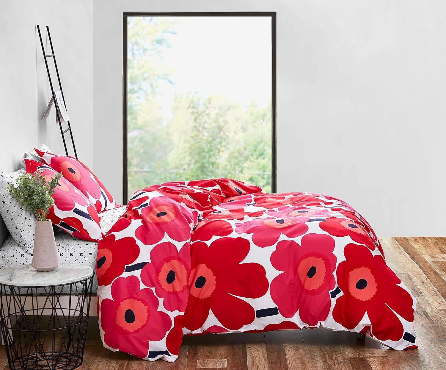MARIMEKKO - King Comforter Set, 100% Cotton Bedding with a Naturally Soft Feel, Medium Weight for Year Round Comfort, 3 Piece Bed Set with Matching Pillowcases (Unikko Red) - Image 3