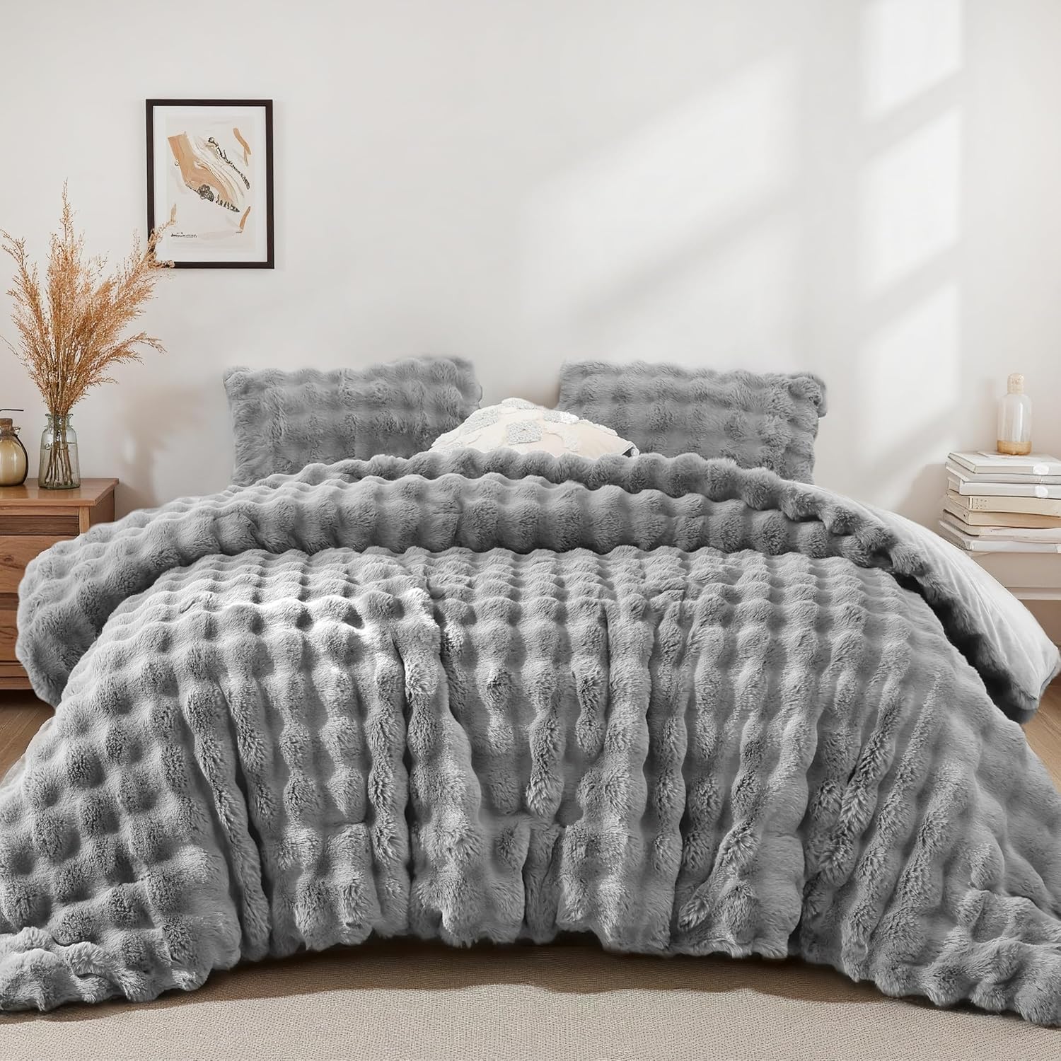 YIKUSH White Comforter Set Full – Ultra Soft & Warm Faux Fur Comforter for Winter, Elegant Fluffy Cream Comforter with Pillowcases, Cozy White Full Bedding Set - Image 12