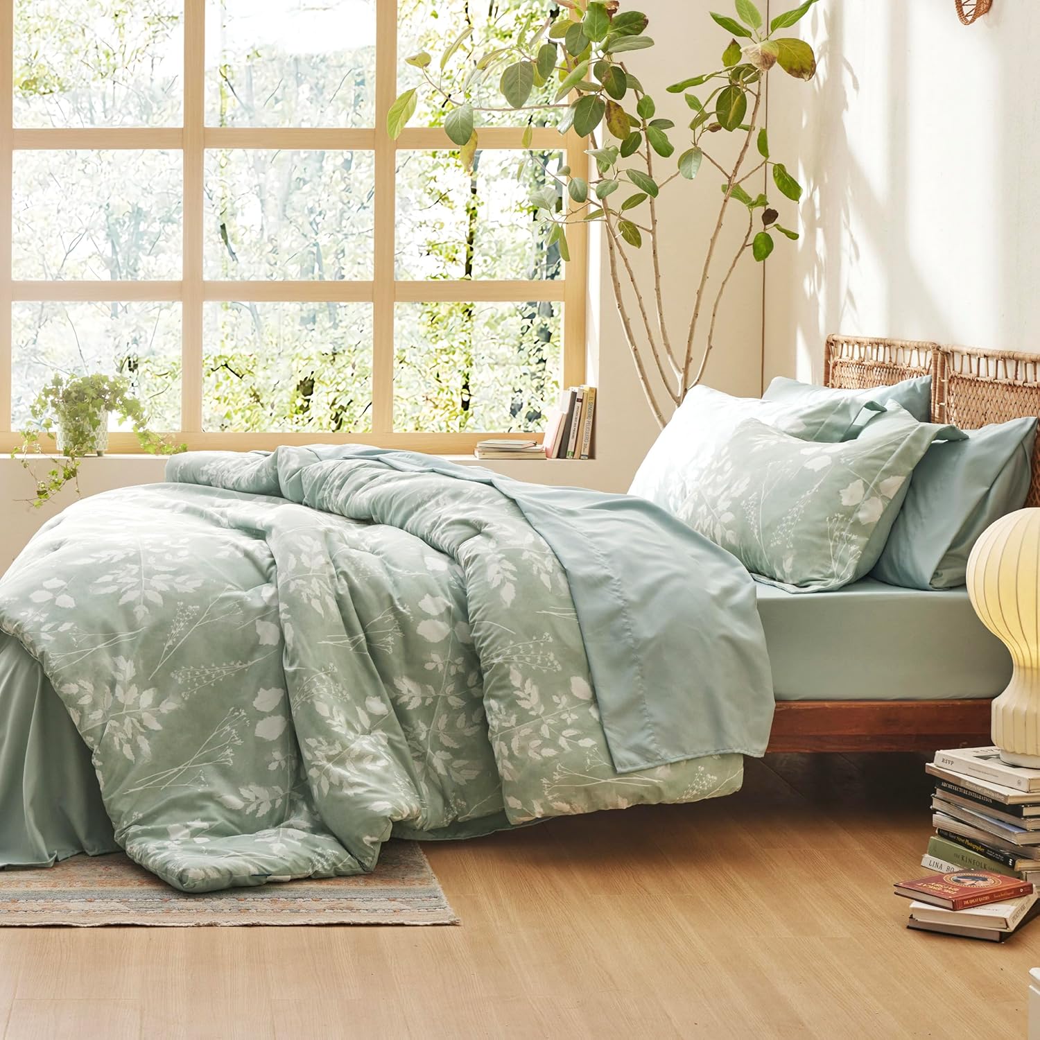 Bedsure Queen Comforter Set - 7 Pieces Floral Sage Green Soft Bedding Sets, Queen Bed in a Bag with Botanical Flowers Comforter, Sheets, Pillowcases & Shams - Image 6