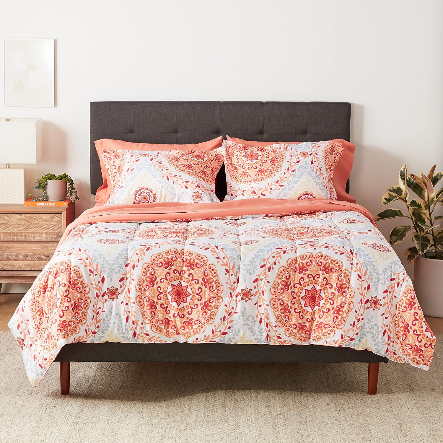 Amazon Basics Twin/Twin XL Comforter Set with Printed Sheets, 5-Piece Coral Medallion Bedding, Lightweight Microfiber Bed-in-a-Bag - Image 15
