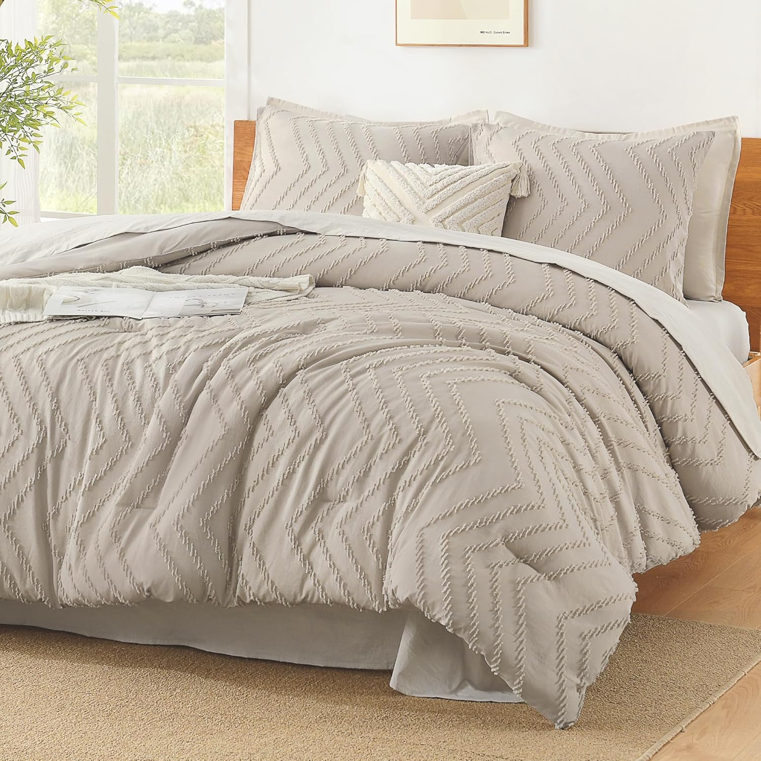 Litanika Queen Comforter Set Beige, 3 Pieces Lightweight Comforters Queen Size Chevron Tufted Bedding Comforter Set, Fluffy Bed Set - Image 26