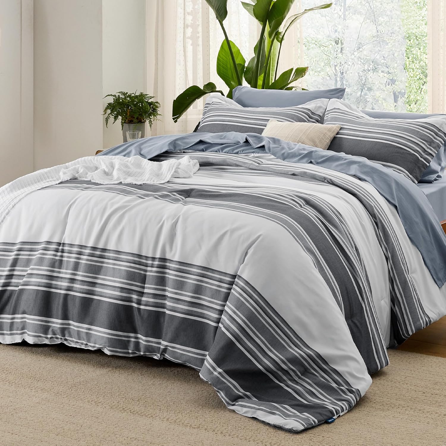 Bedsure Queen Comforter Set 7 Pieces, Blue Striped Bedding Set for All Seasons, Reversible, Cationic Dyeing Bed in a Bag with Comforter, Sheets, Pillowcases & Shams - Image 31