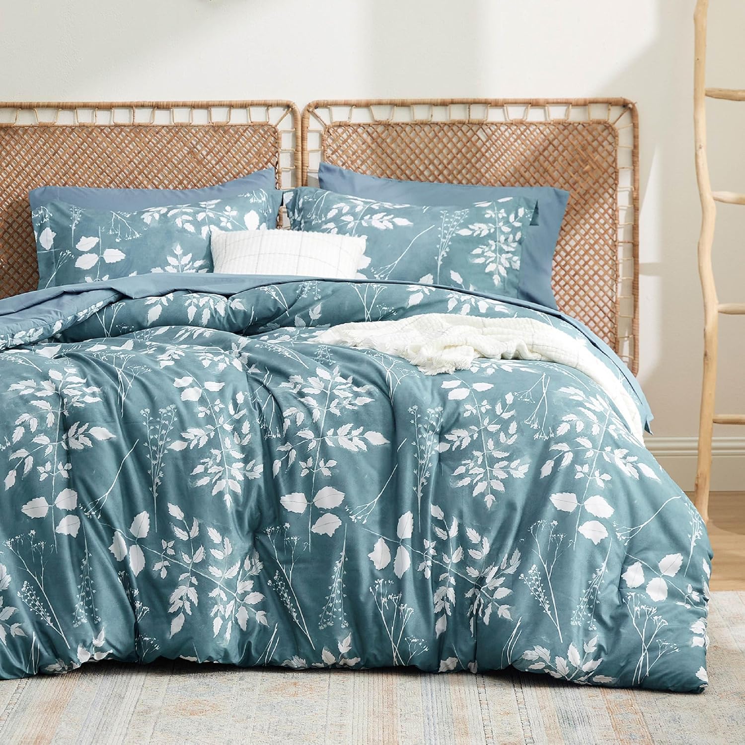 Bedsure Queen Comforter Set - 7 Pieces Floral Sage Green Soft Bedding Sets, Queen Bed in a Bag with Botanical Flowers Comforter, Sheets, Pillowcases & Shams - Image 15