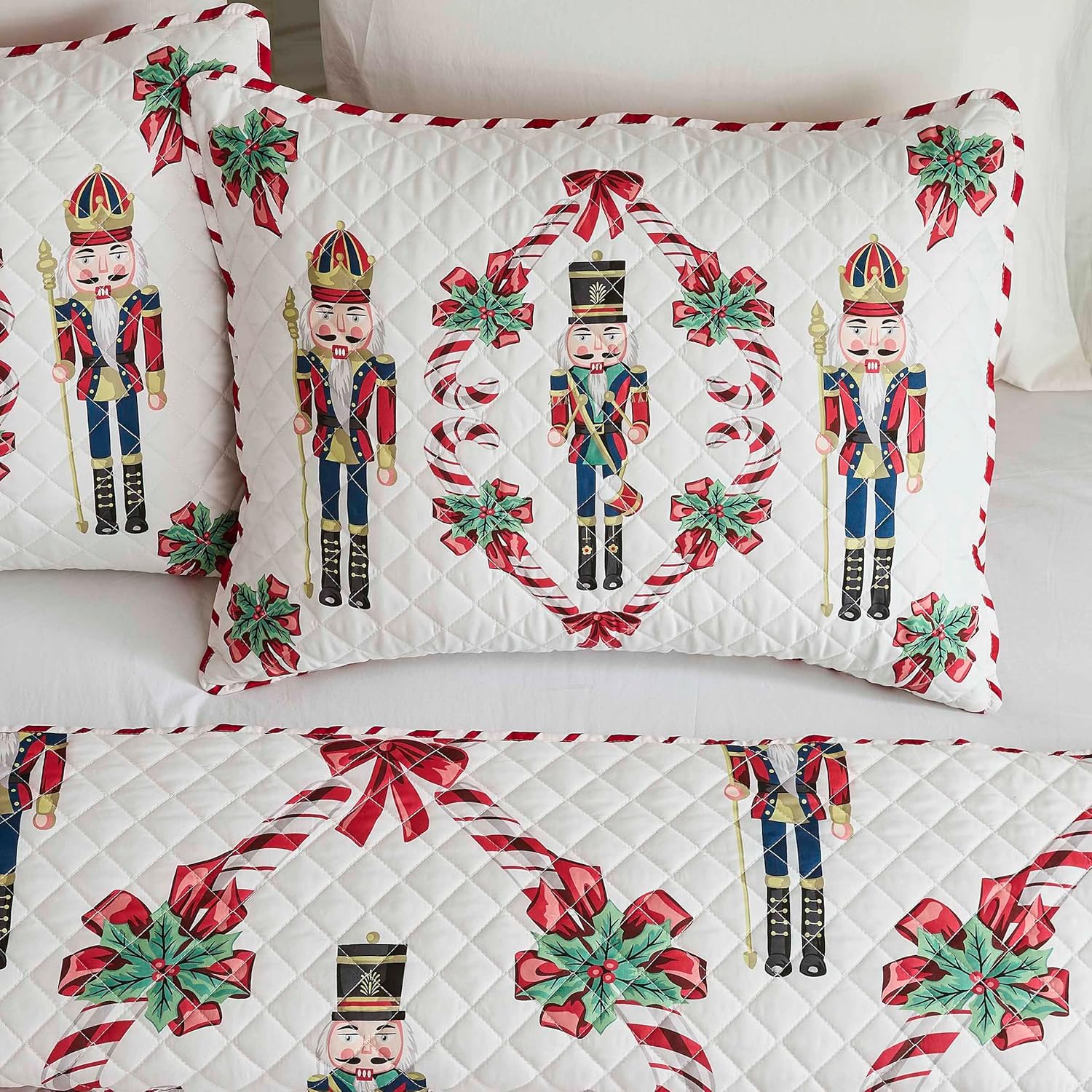 Avanti Linens - Full/Queen Quilt Set, Reversible Bedding with Matching Shams, Medium Weight Bed Set, Holiday Room Decor (Nutcracker) - Image 5