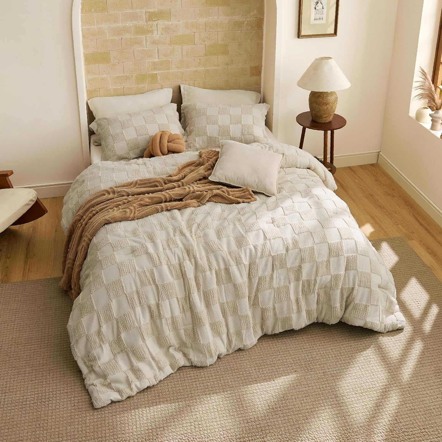 Bedsure King Size Comforter Set Beige, Boho Tufted Bed Set, Checkered Farmhouse Shabby Chic Bedding, 3 Pieces, 1 Plaid Geometric Comforter and 2 Pillow Shams - Image 6