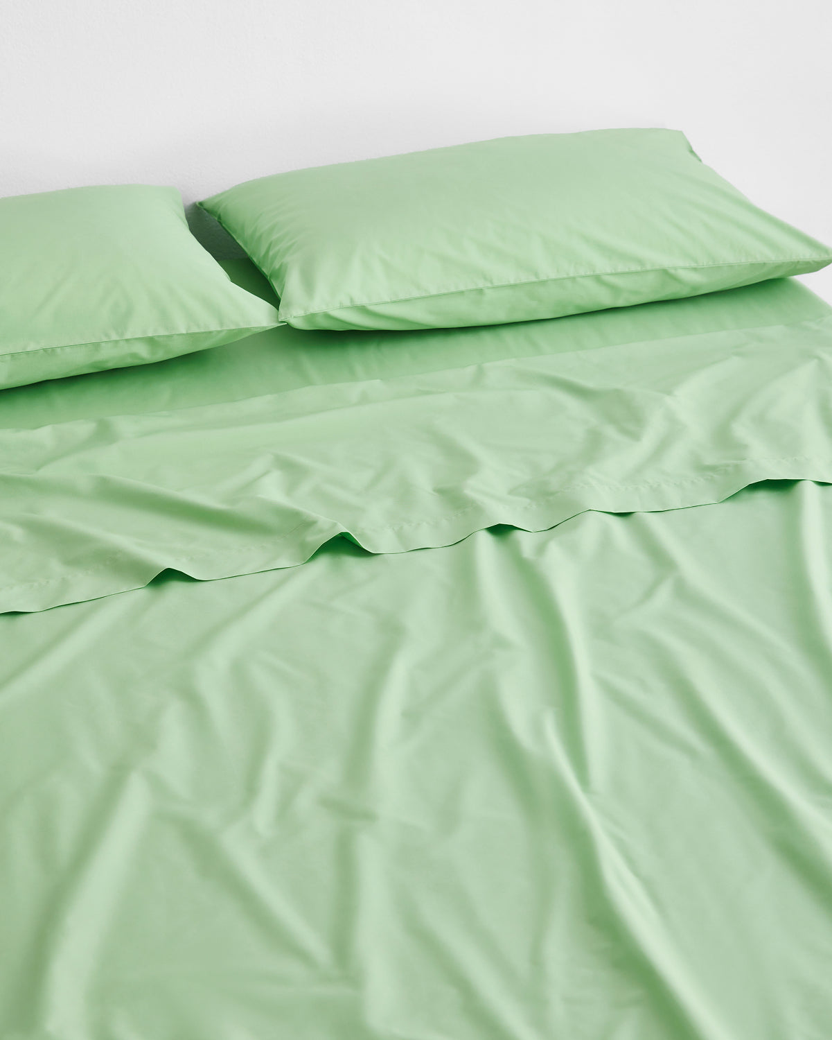 Apple Organic Cotton Percale King Pillowcases (Set of Two) - Image 2