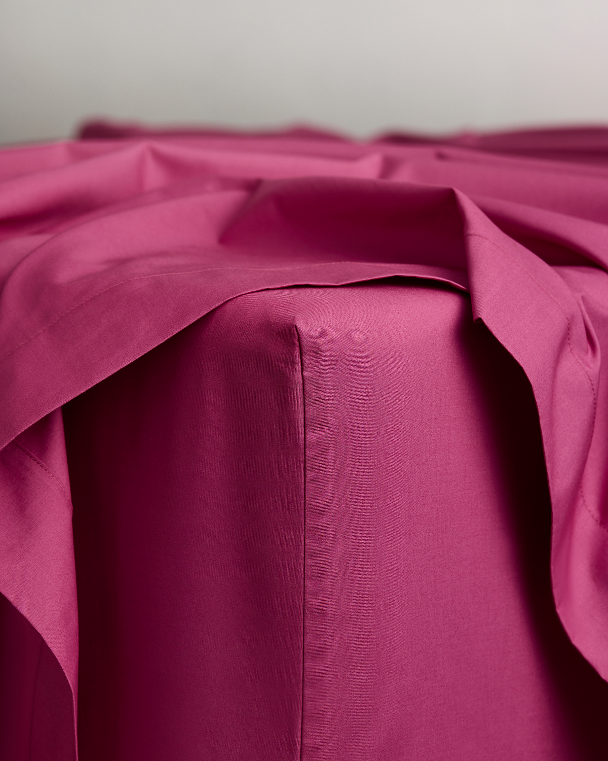 Berry Organic Cotton Percale Fitted Sheet