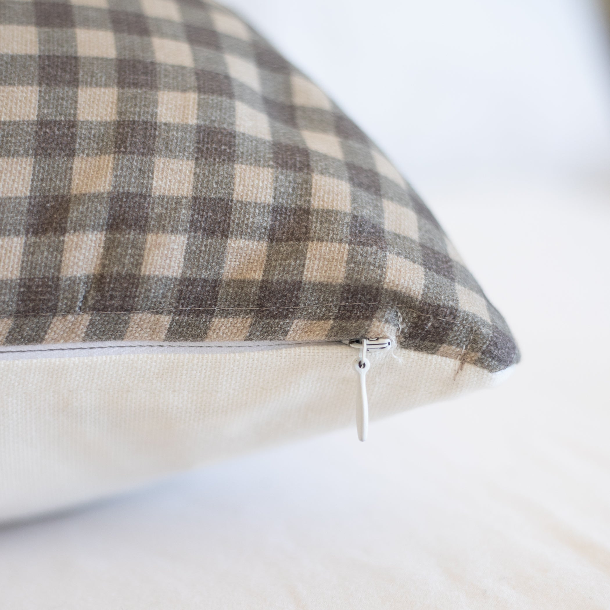 Gingham in brown Lumbar - 12x20| 12x40 - Image 7