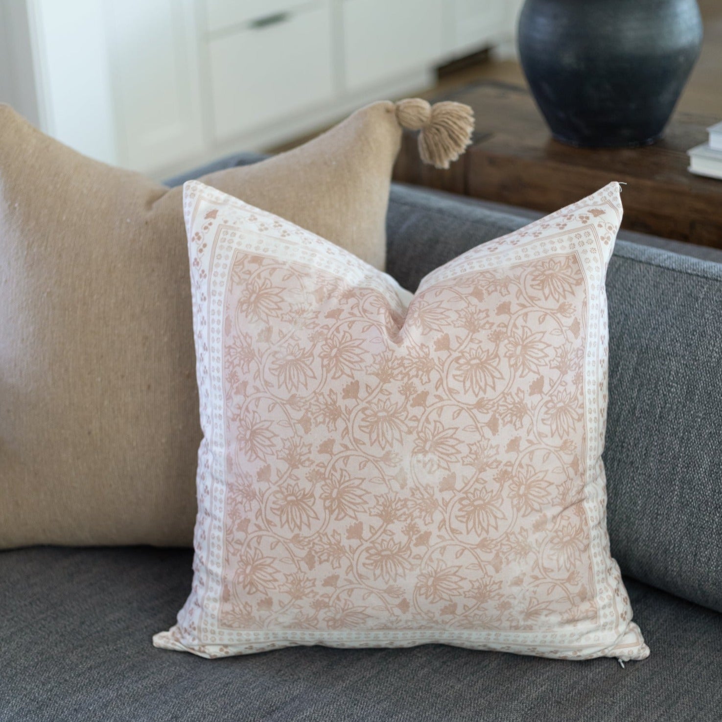 Ives - 18 | 22 - Image 7