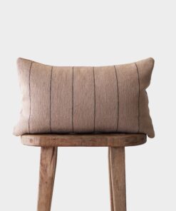 Wren in Tan with brown Stripes - Lumbar 12x20 | 12x40