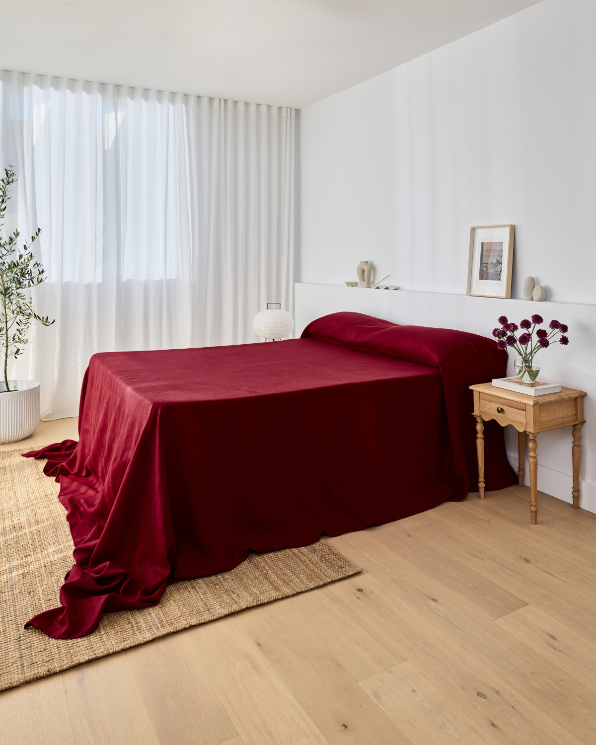 Mulberry Heavy Linen Bed Cover - Image 4