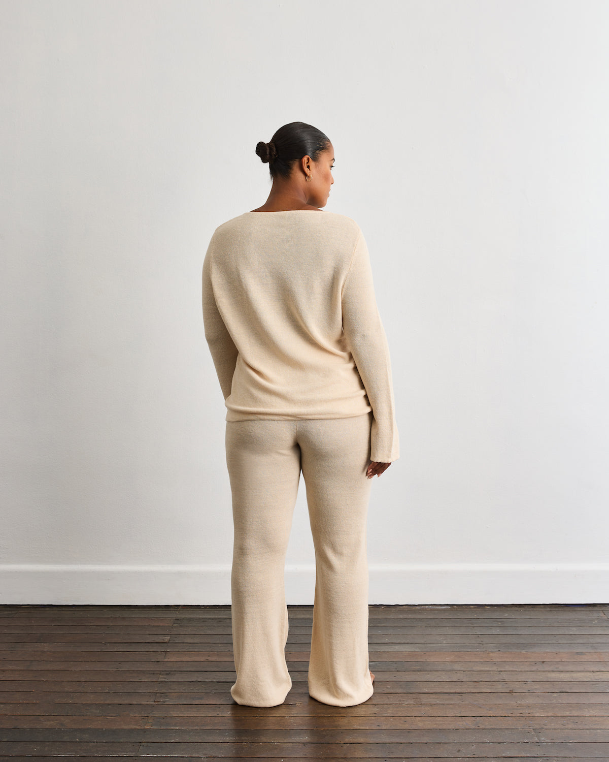 Veranda Linen Knit Pants in Oatmeal - Image 2