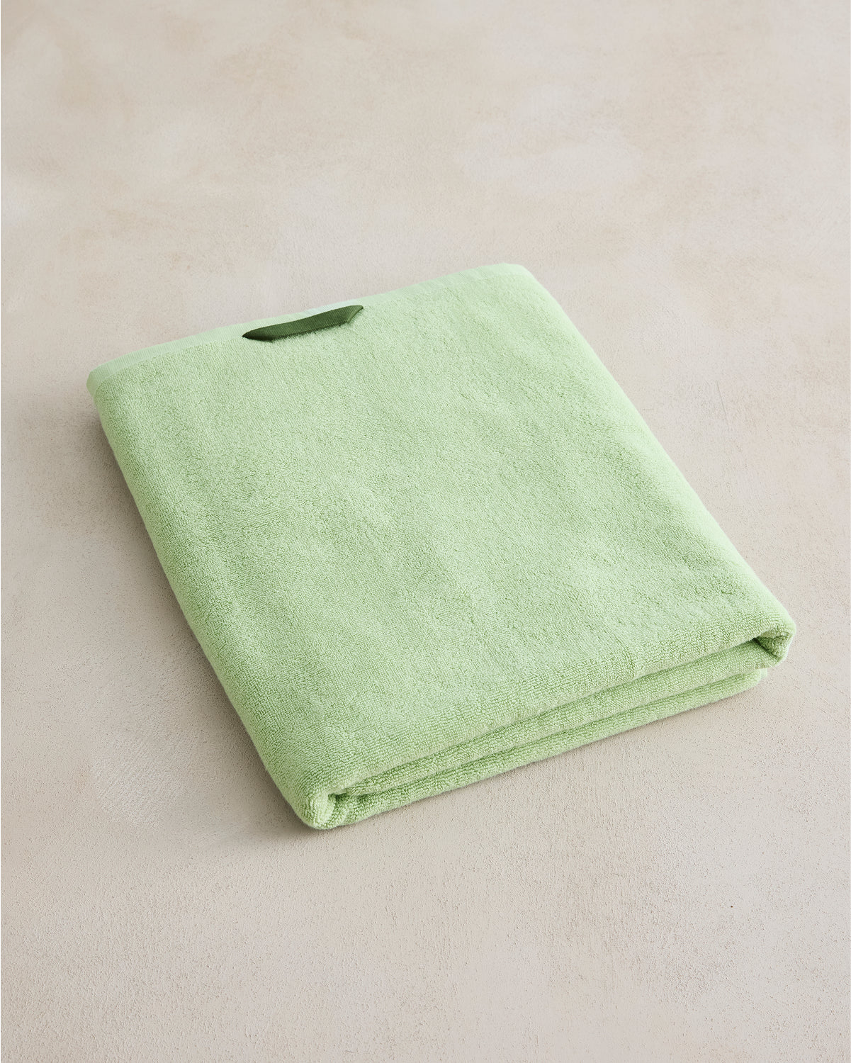 Apple Cotton Terry Bath Sheet - Image 4