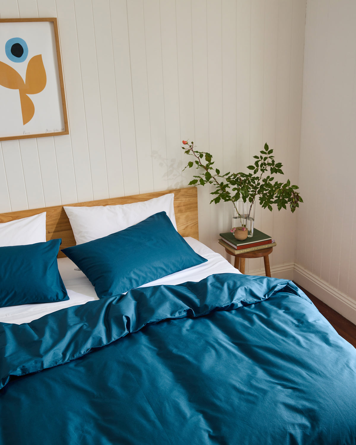 Crisp White Organic Cotton Percale Sheet Set - Image 5