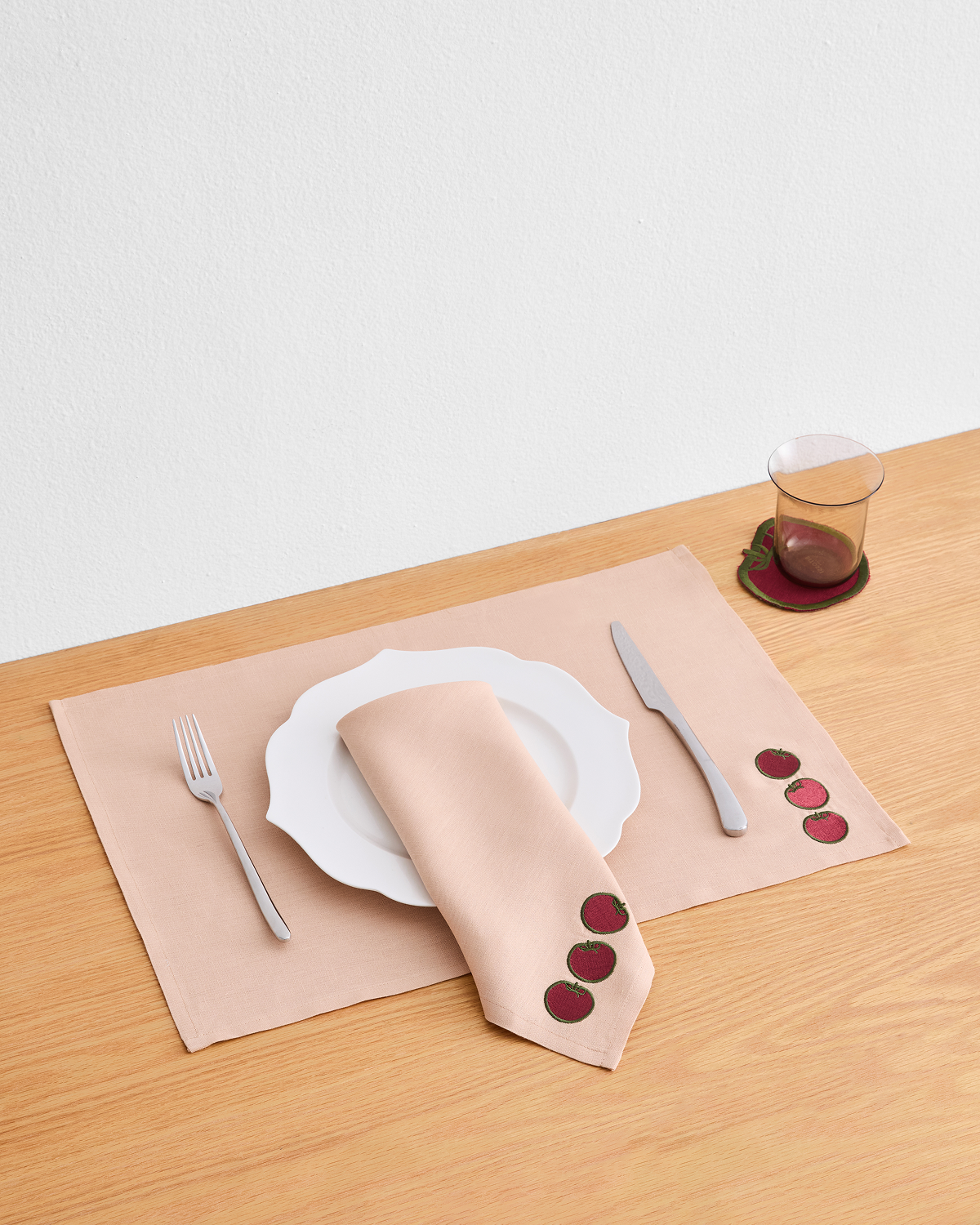 Les Fruits Tomate Napkins (Set of Four) - Image 4