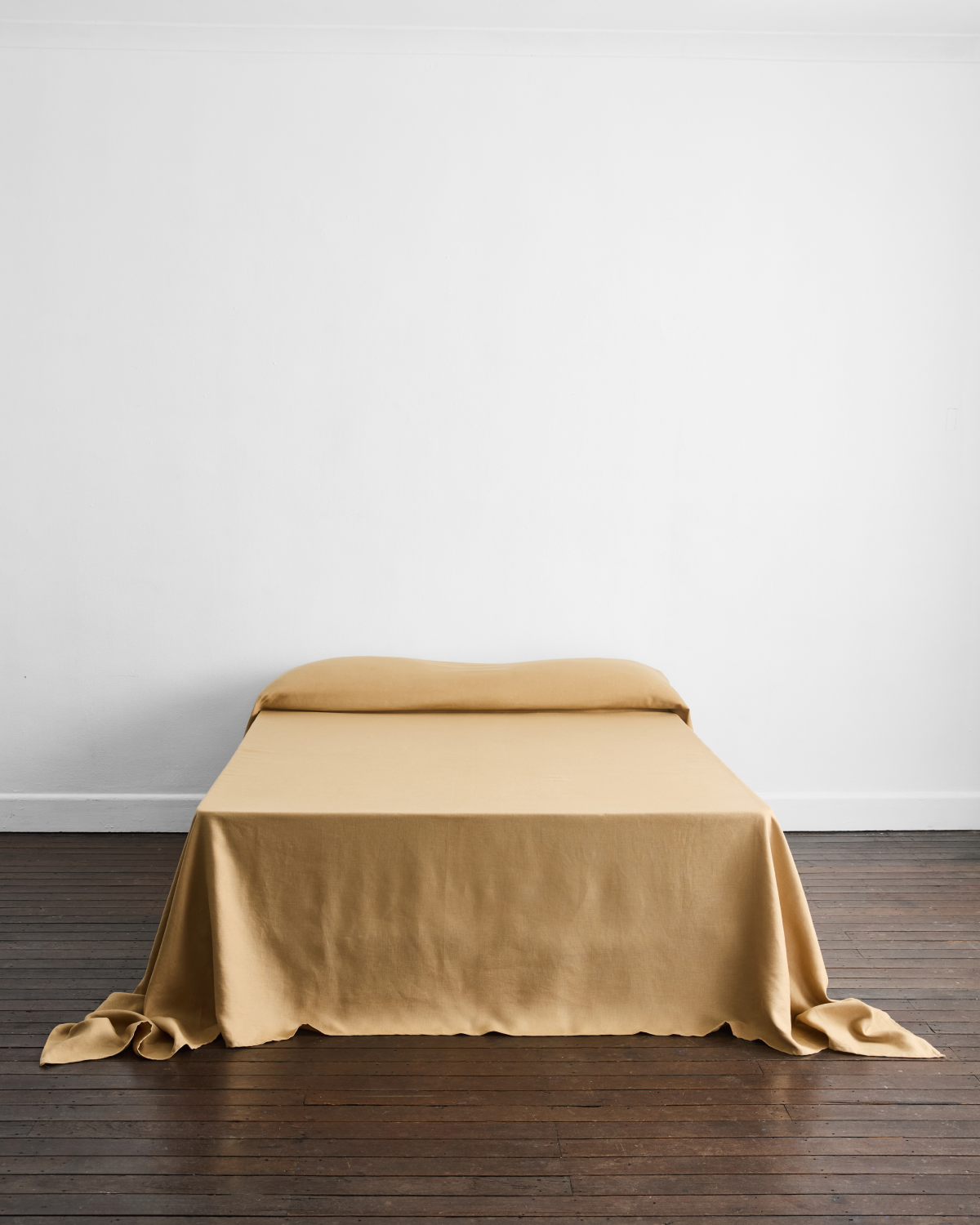 Caramel Heavy Linen Bed Cover
