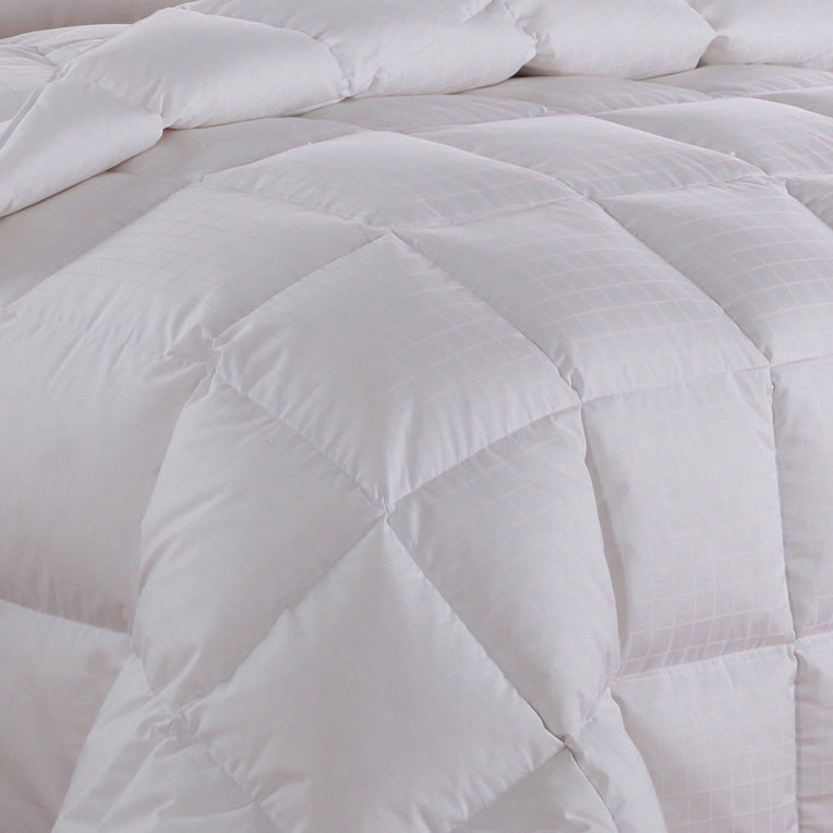 Goose Down Comforter Light-Medium Fill Weight - Image 7