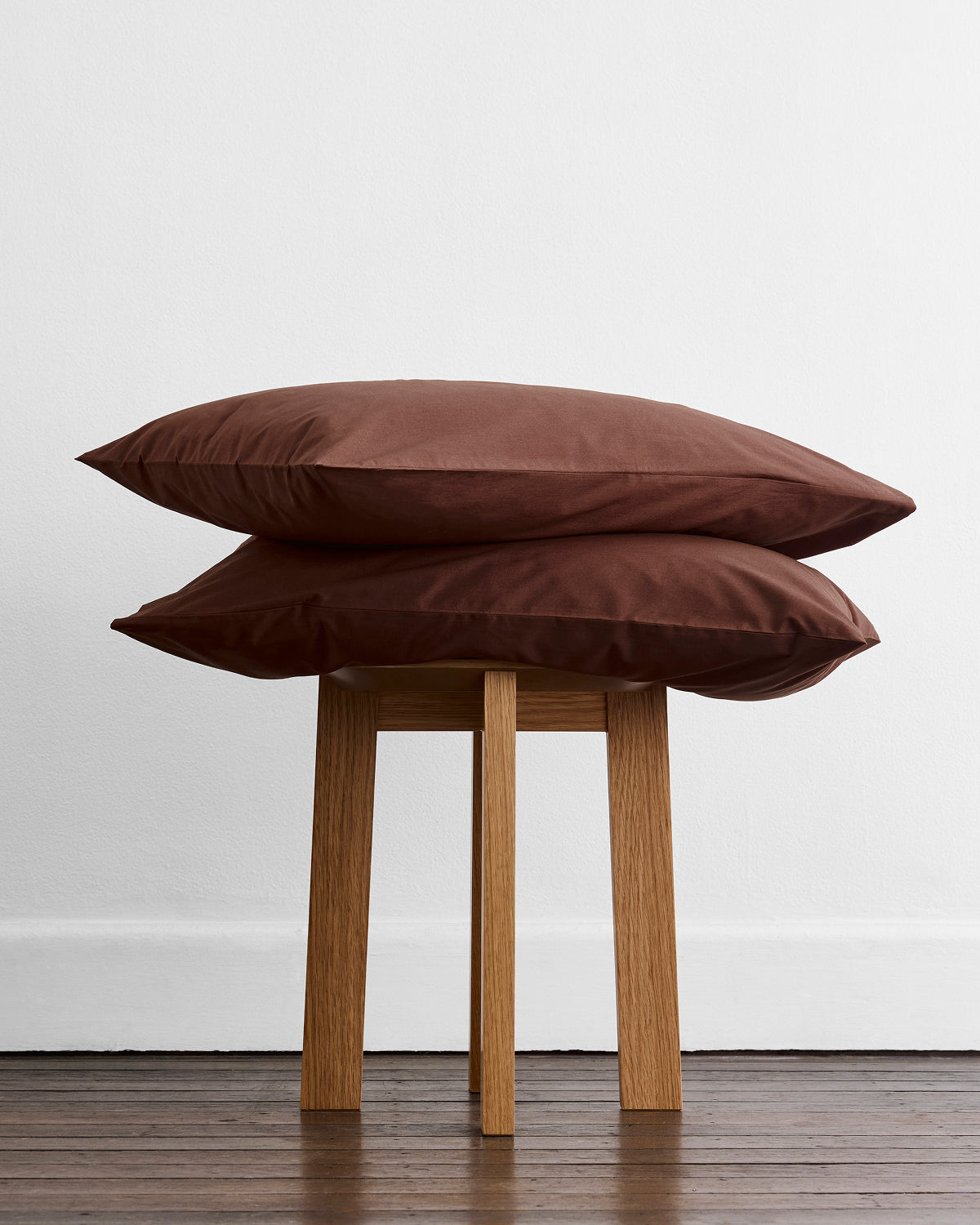 Espresso Organic Cotton Percale Duvet Cover Set - Image 4