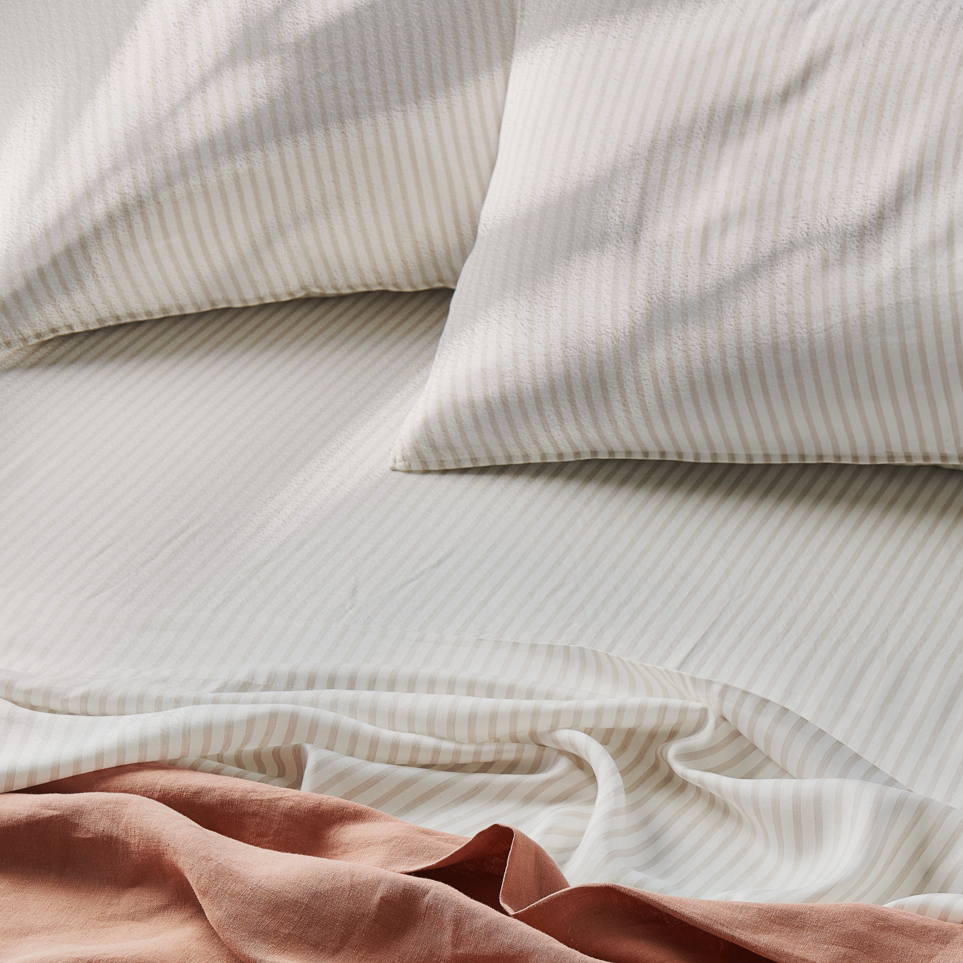 Breeze Sheet Set - Image 10