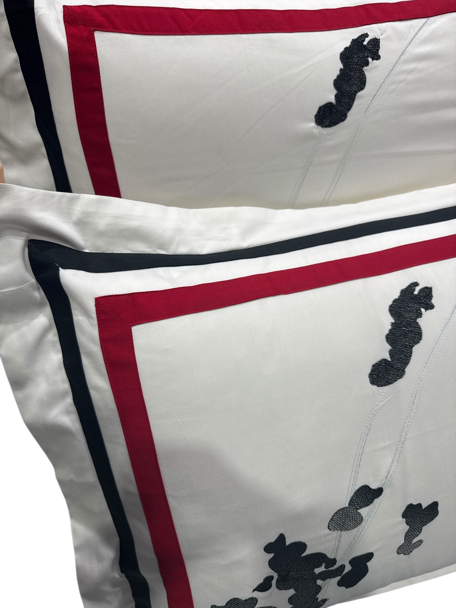 Florence Embroidered 100% Cotton 3-Piece Duvet Cover Set - Image 4