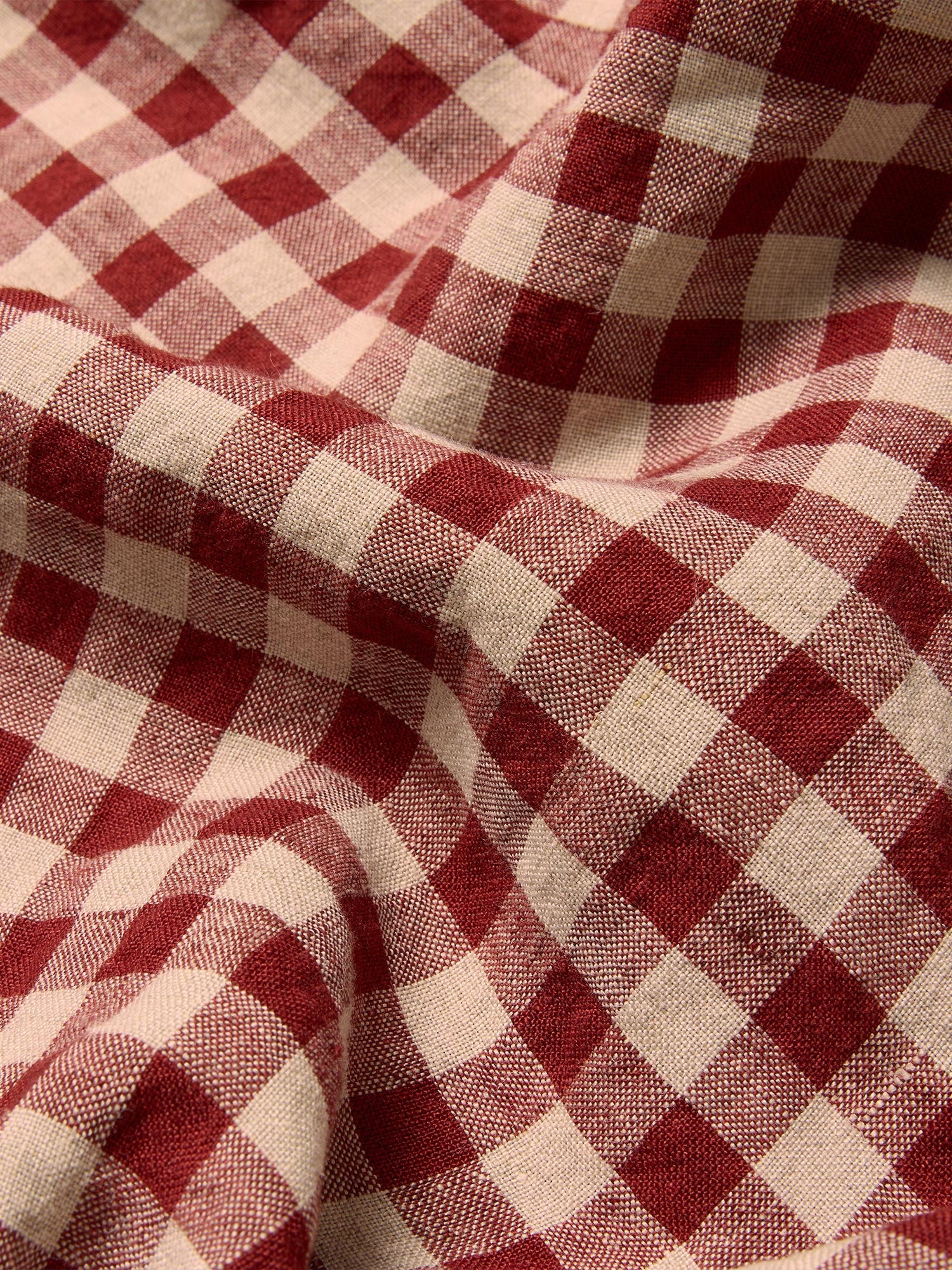 Rhubarb Gingham 100% Linen Duvet Cover - Image 4