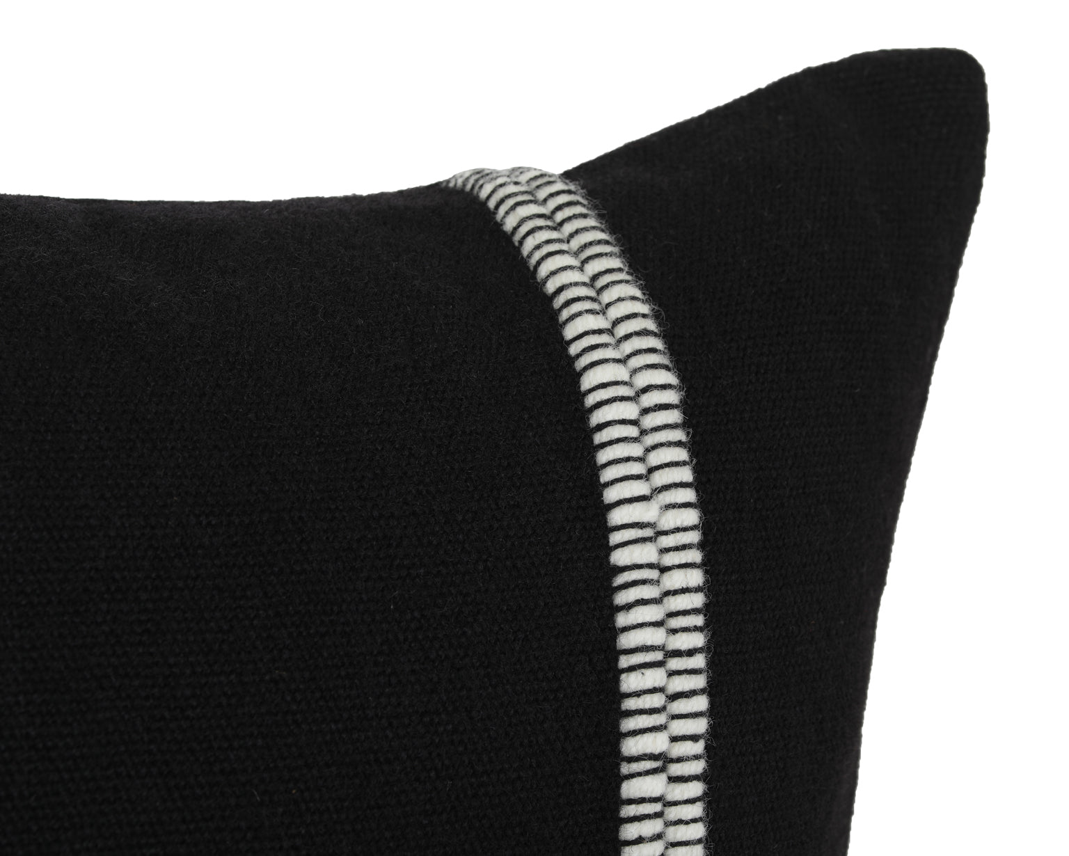 Roatan. Black and Ivory - Image 6