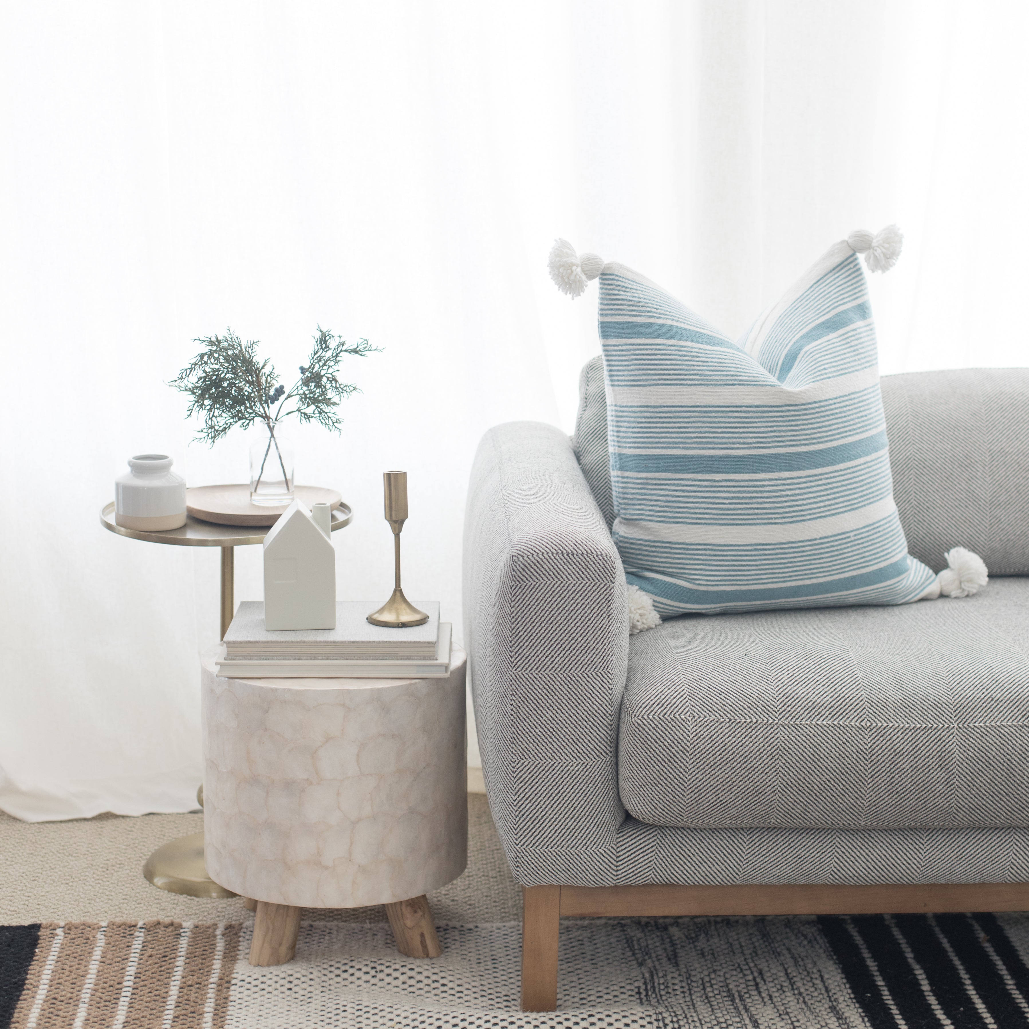 Jolie - 22 - Image 2