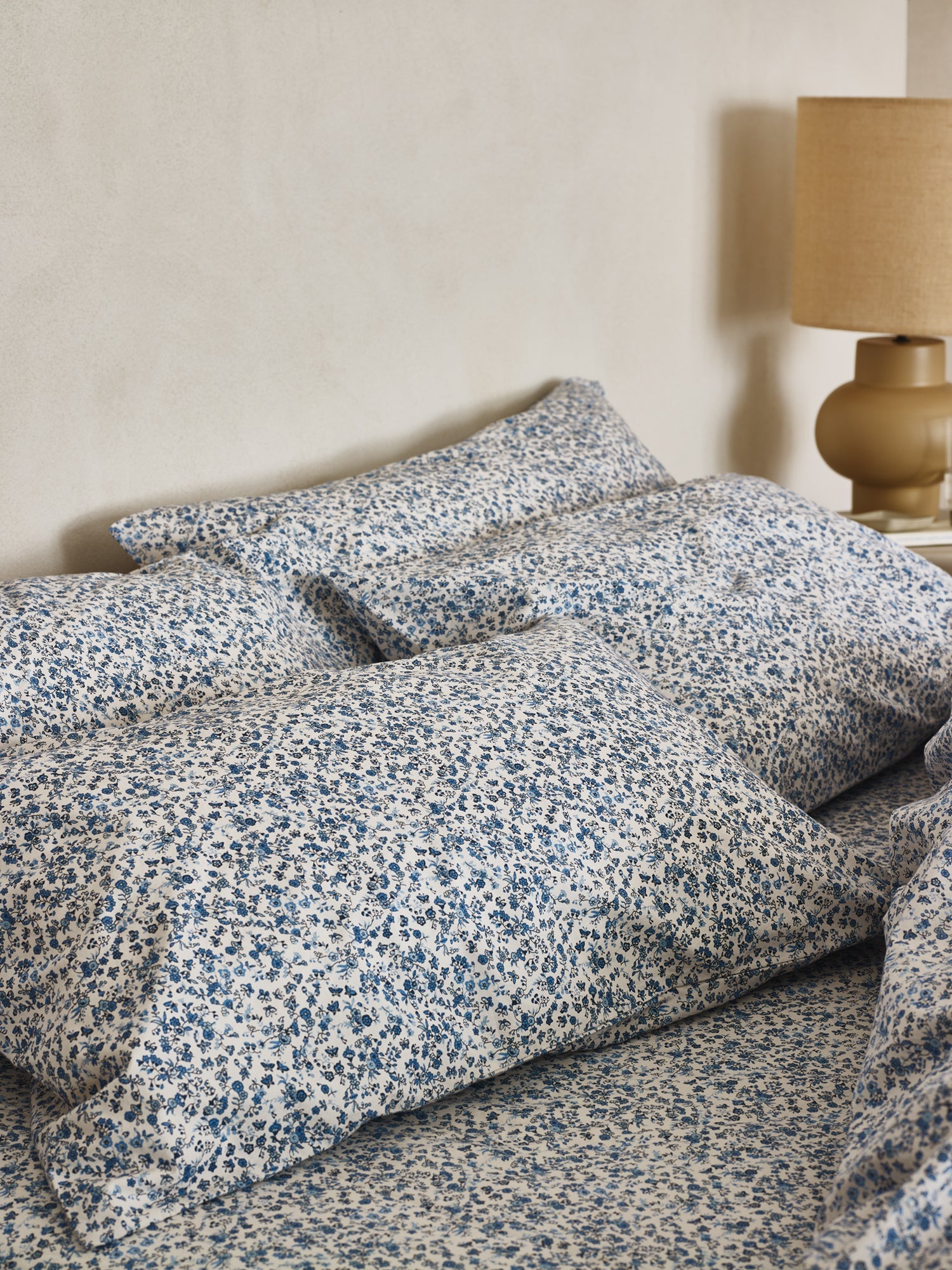 Blue Mini Meadow Cotton Pillowcases (Pair)