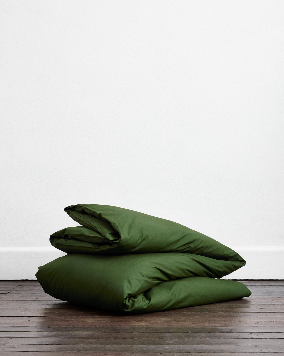 Moss. Apple & Crisp White Organic Cotton Percale Bedding Bundle - Image 3