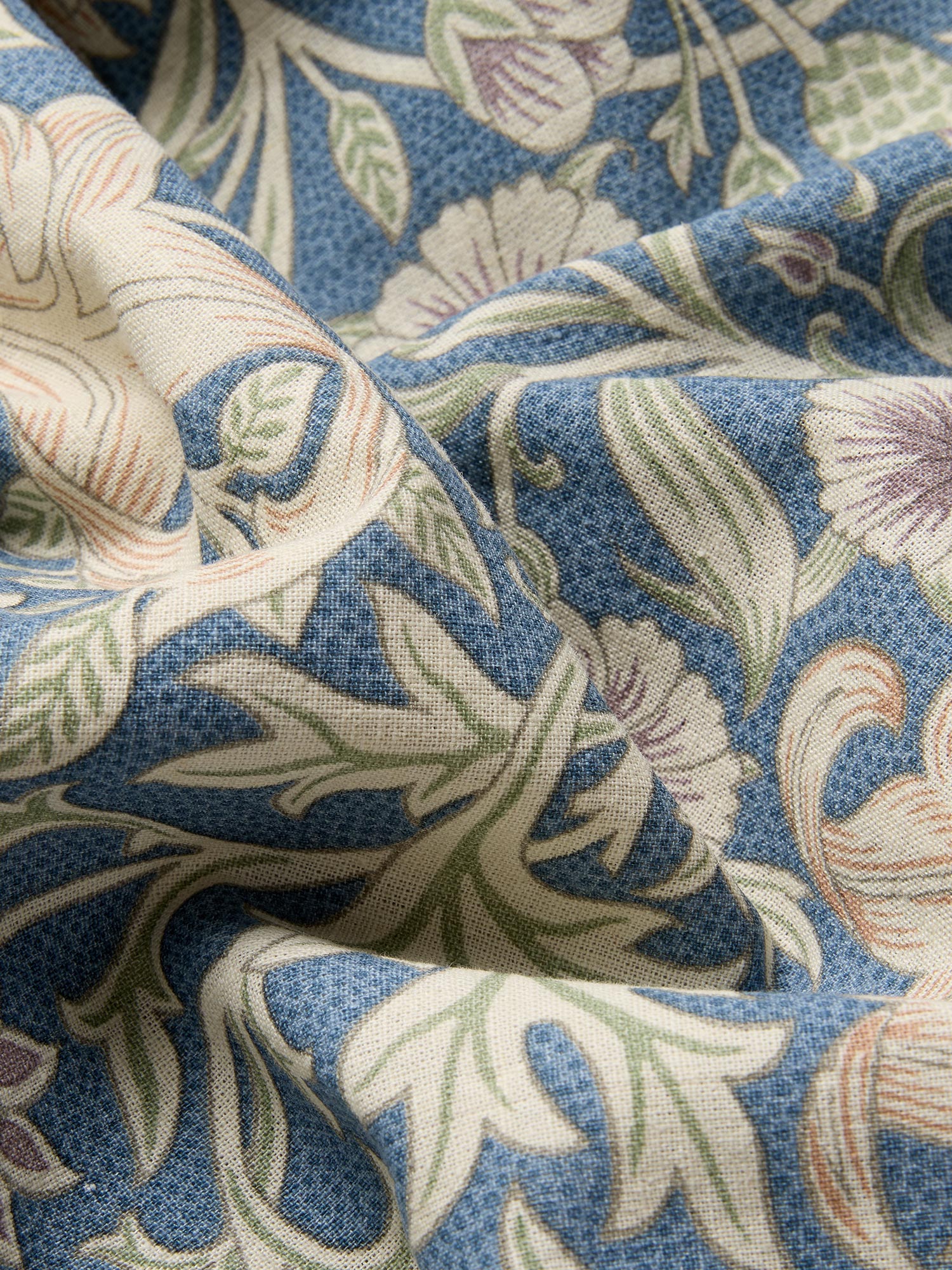 Webbs Blue Double Bough Linen Blend Pillowcases (Pair) - Image 3