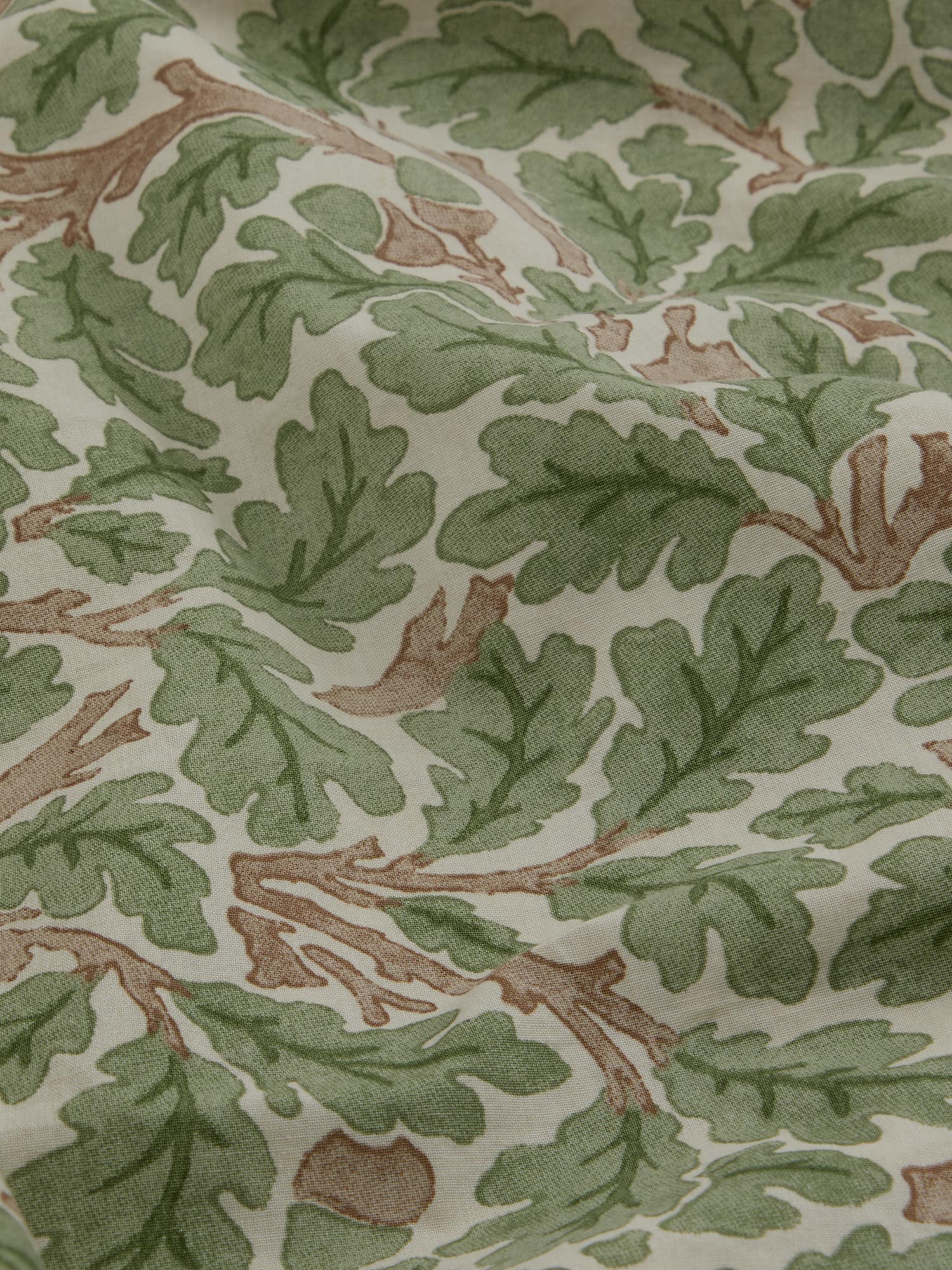 Leafy Arbour Oak Washed Cotton Percale Pillowcases (Pair) - Image 3