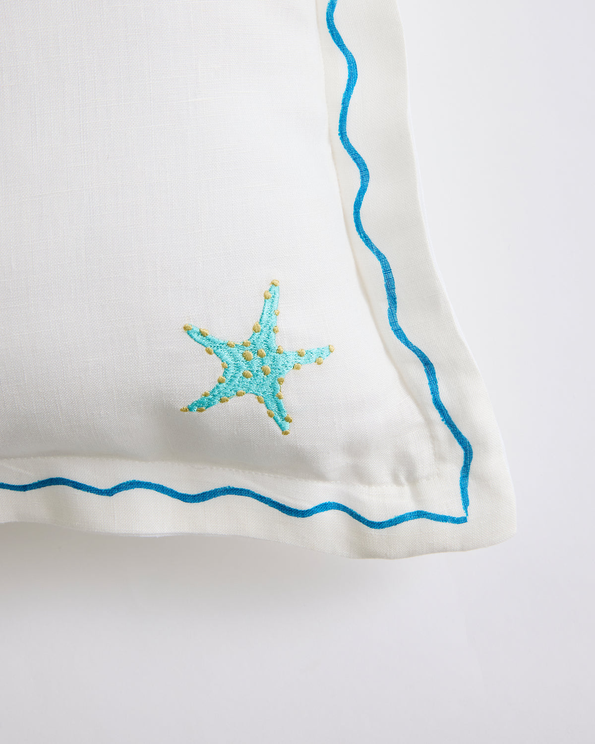 La Sirène 'Seahorse' 100% French Flax Linen Cushion Cover - Image 3