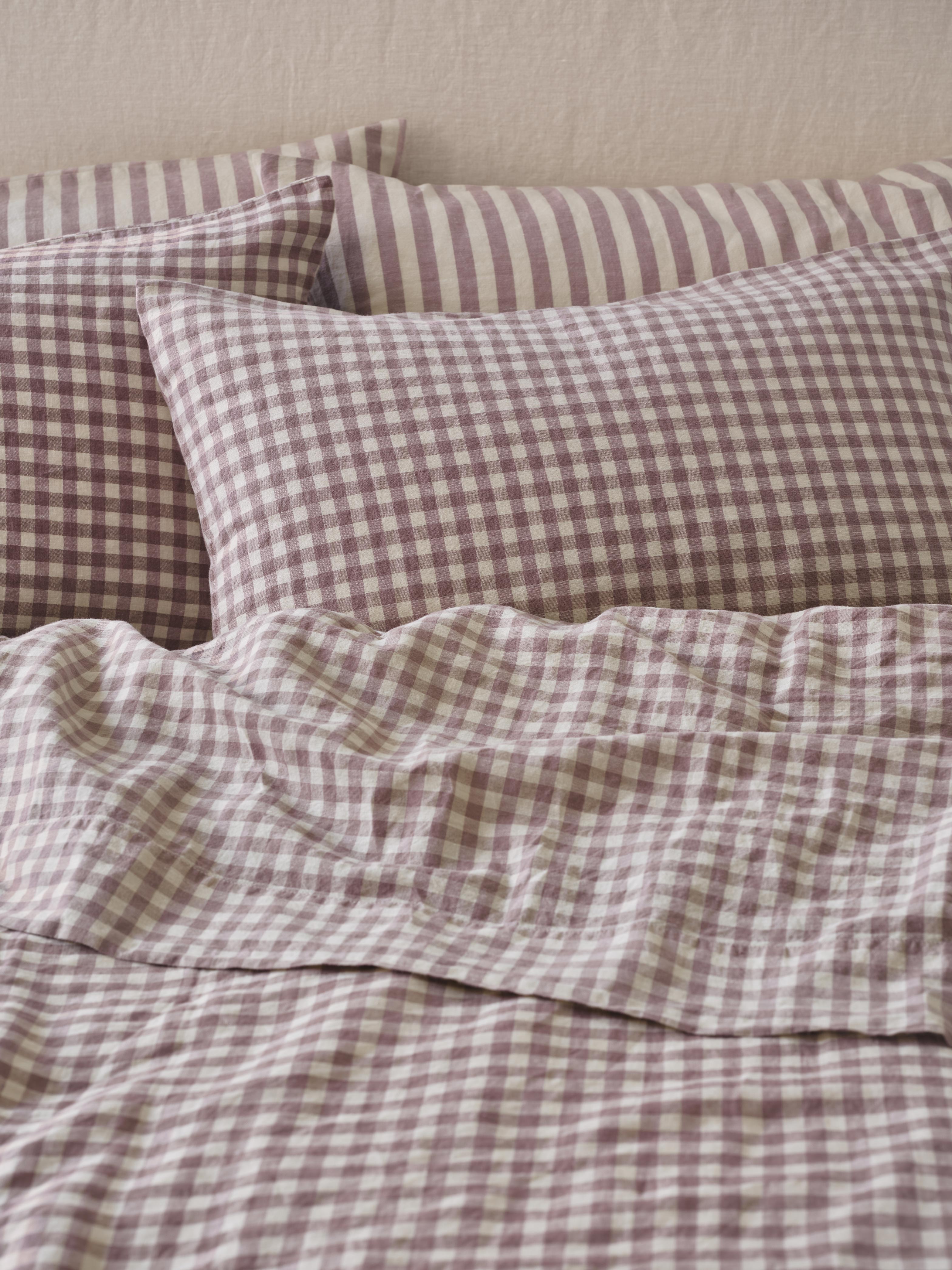 Elderberry Gingham Linen Blend Pillowcase (Pair)