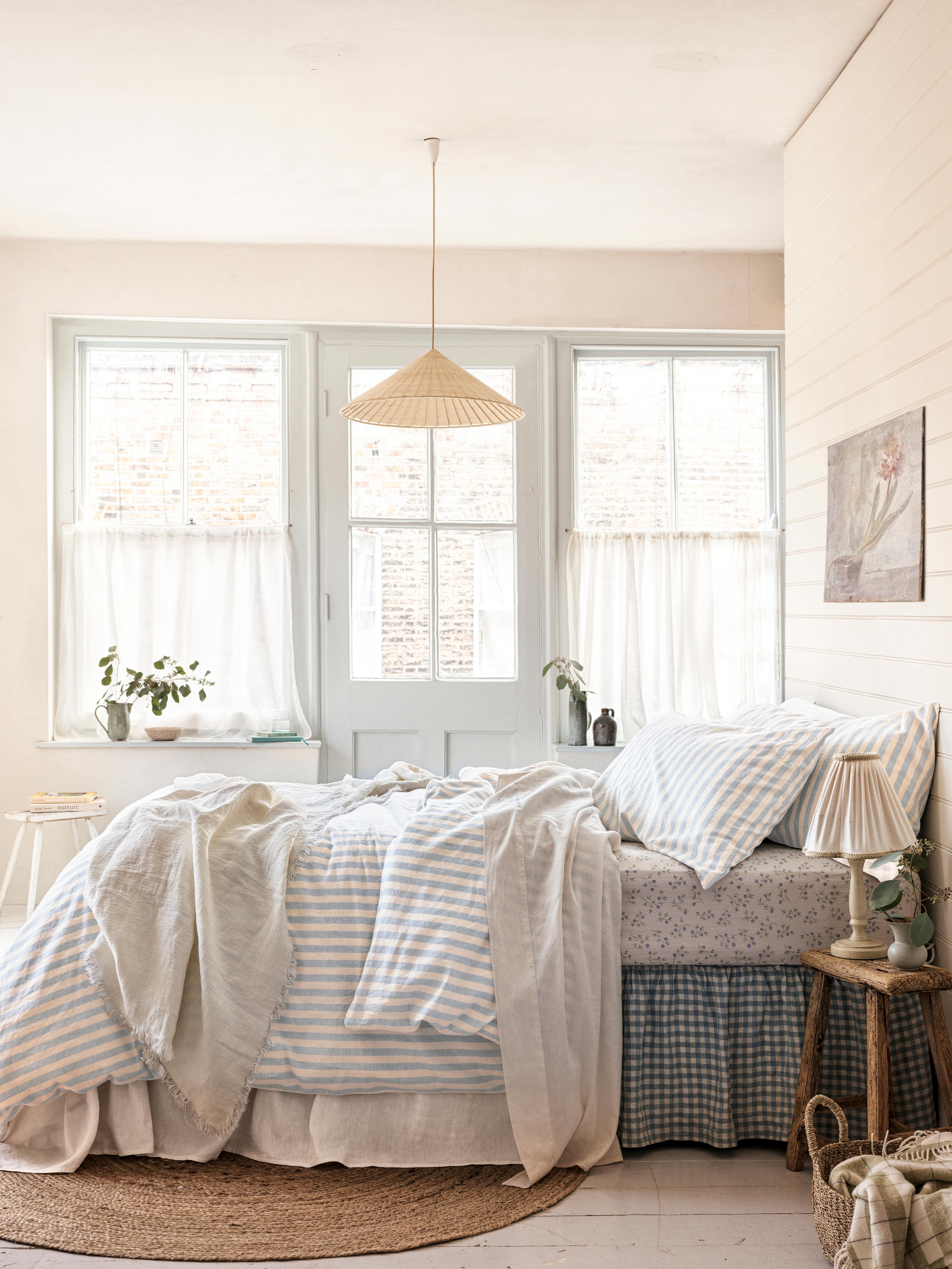 Coastal Blue Pembroke Stripe 100% Linen Duvet Cover - Image 2