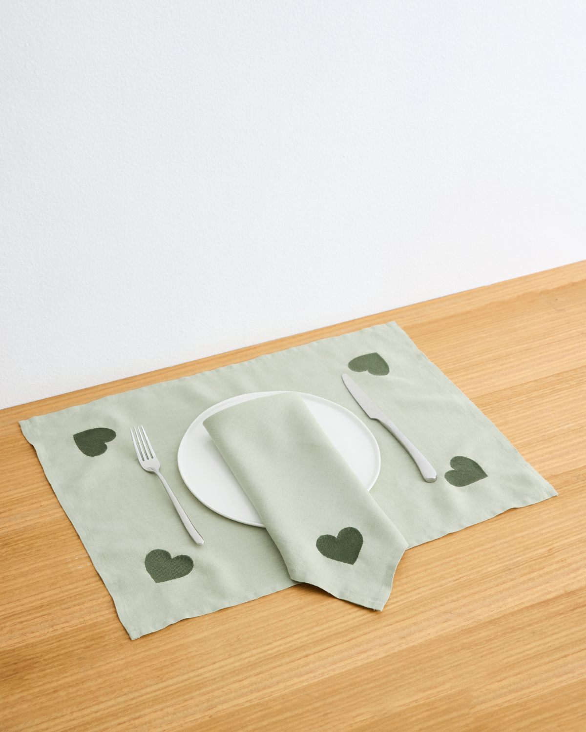 Sage & Olive 100% French Flax Linen Amour Napkins (Set of Four)