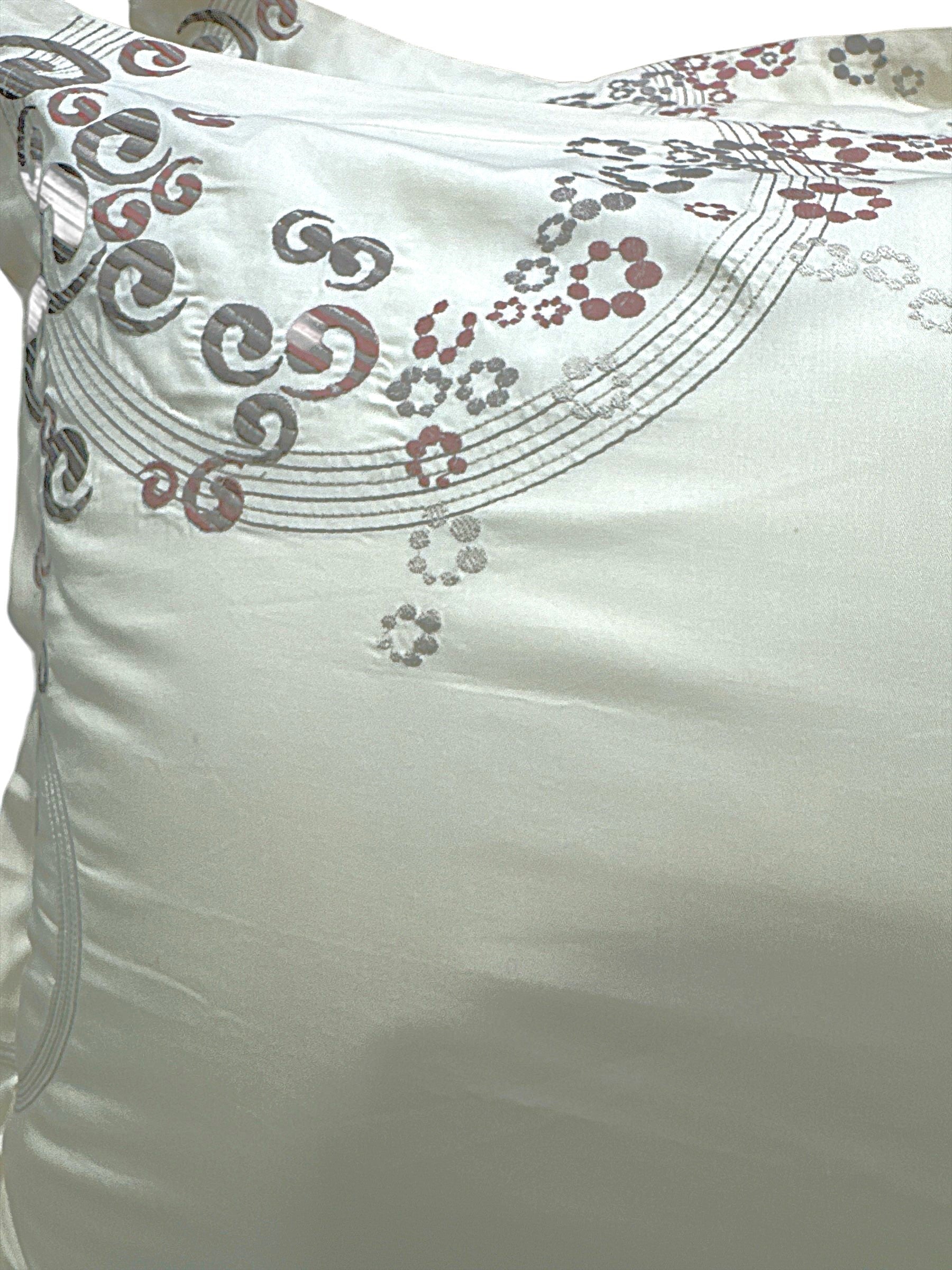 Sophia 100% Cotton Embroidered Duvet Cover Sets - Image 4
