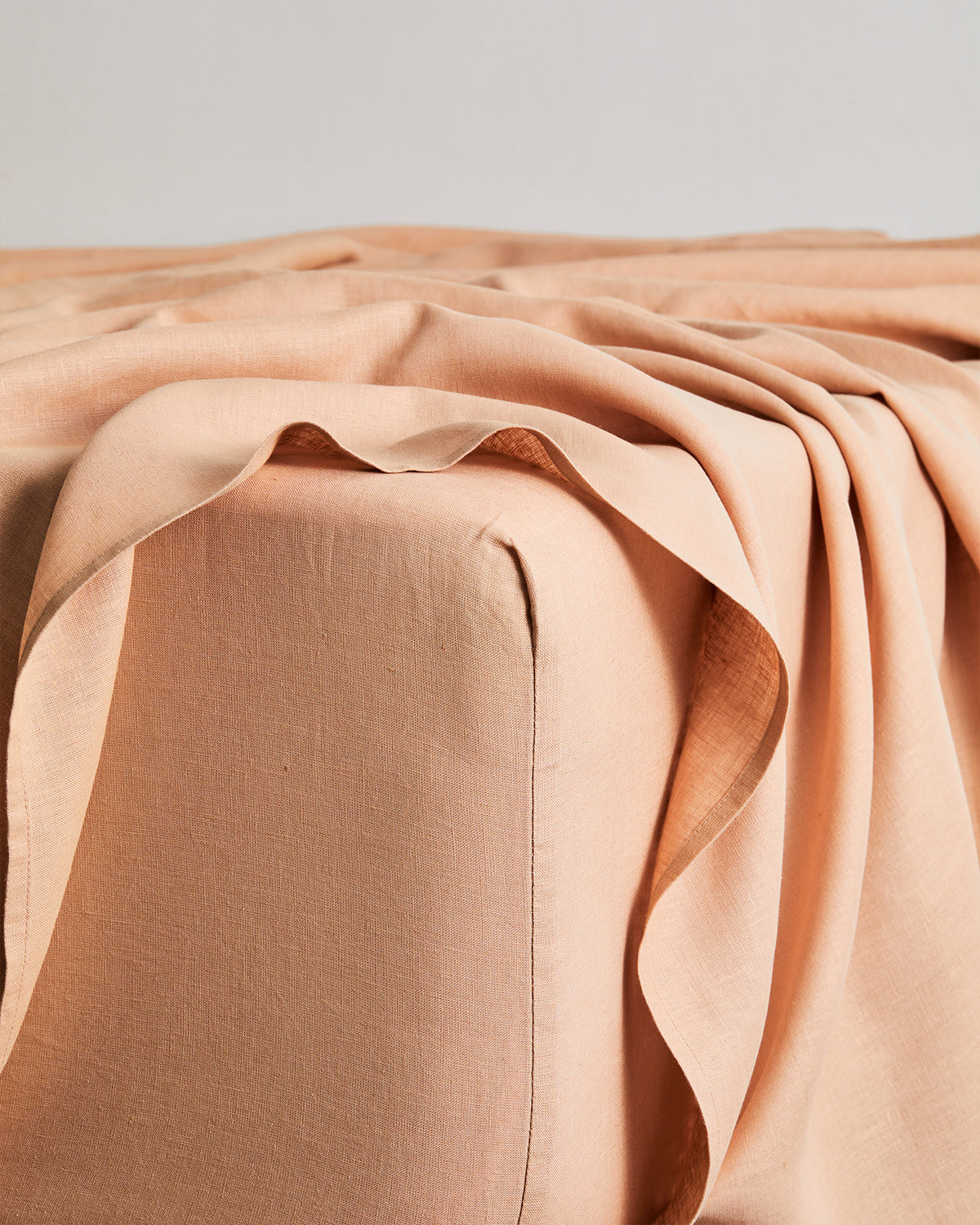 Crème. Pink Clay & Terracotta 100% French Flax Linen Bedding Bundle - Image 4