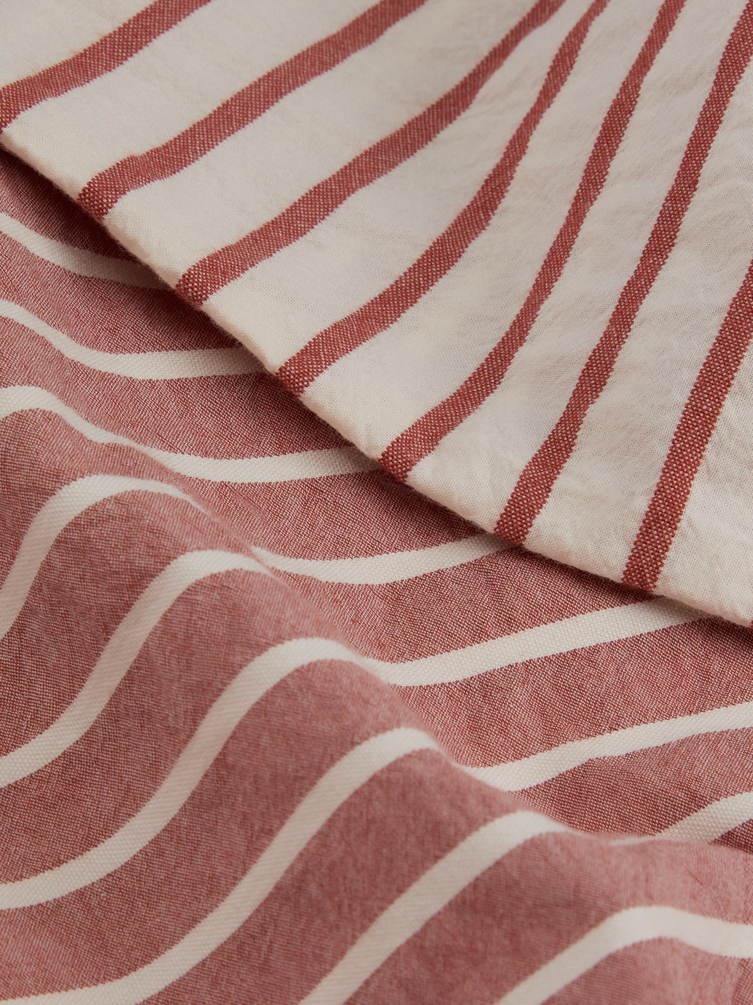 Auburn Red Textured Stripe Cotton Duvet Cover - Image 4