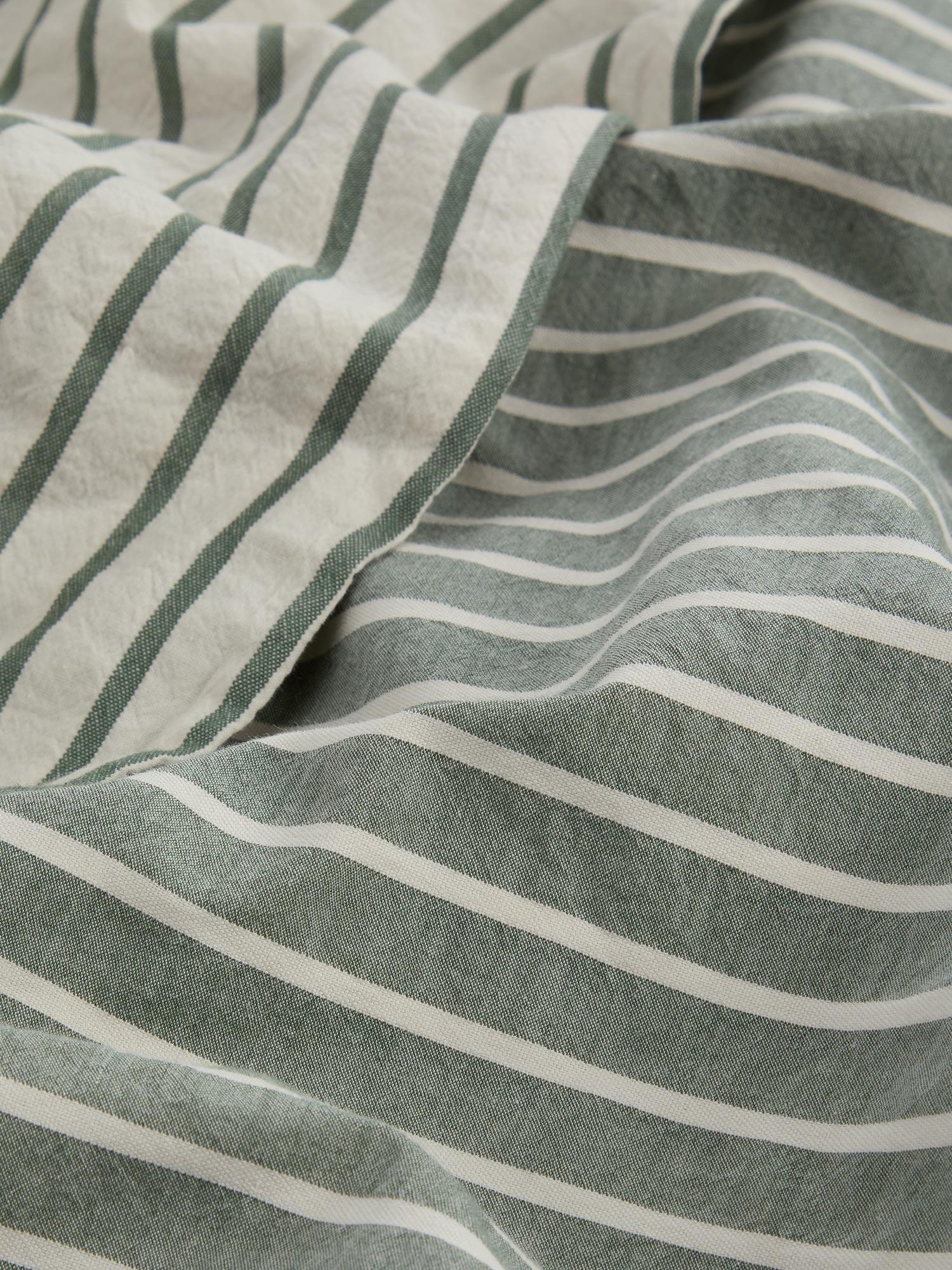 Spruce Green Textured Stripe Cotton Pillowcases (Pair) - Image 3