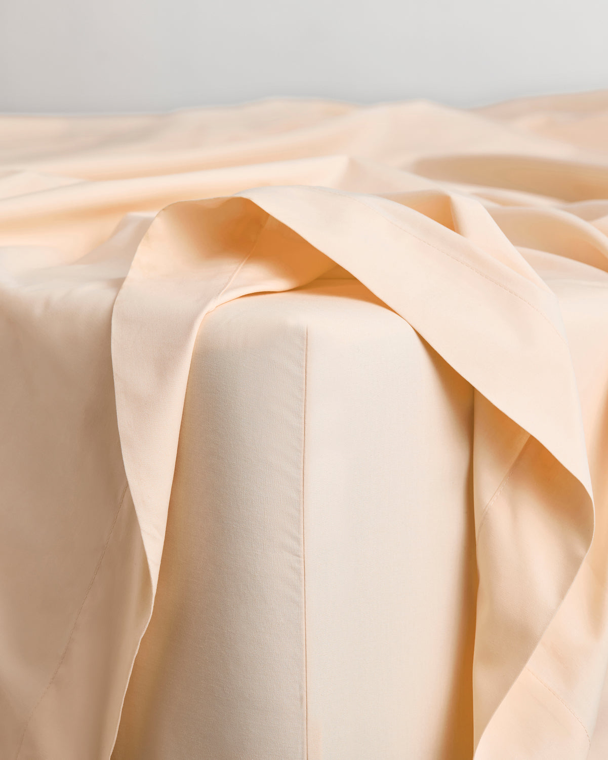 Bubblegum & Vanilla Organic Cotton Percale Bedding Bundle - Image 4
