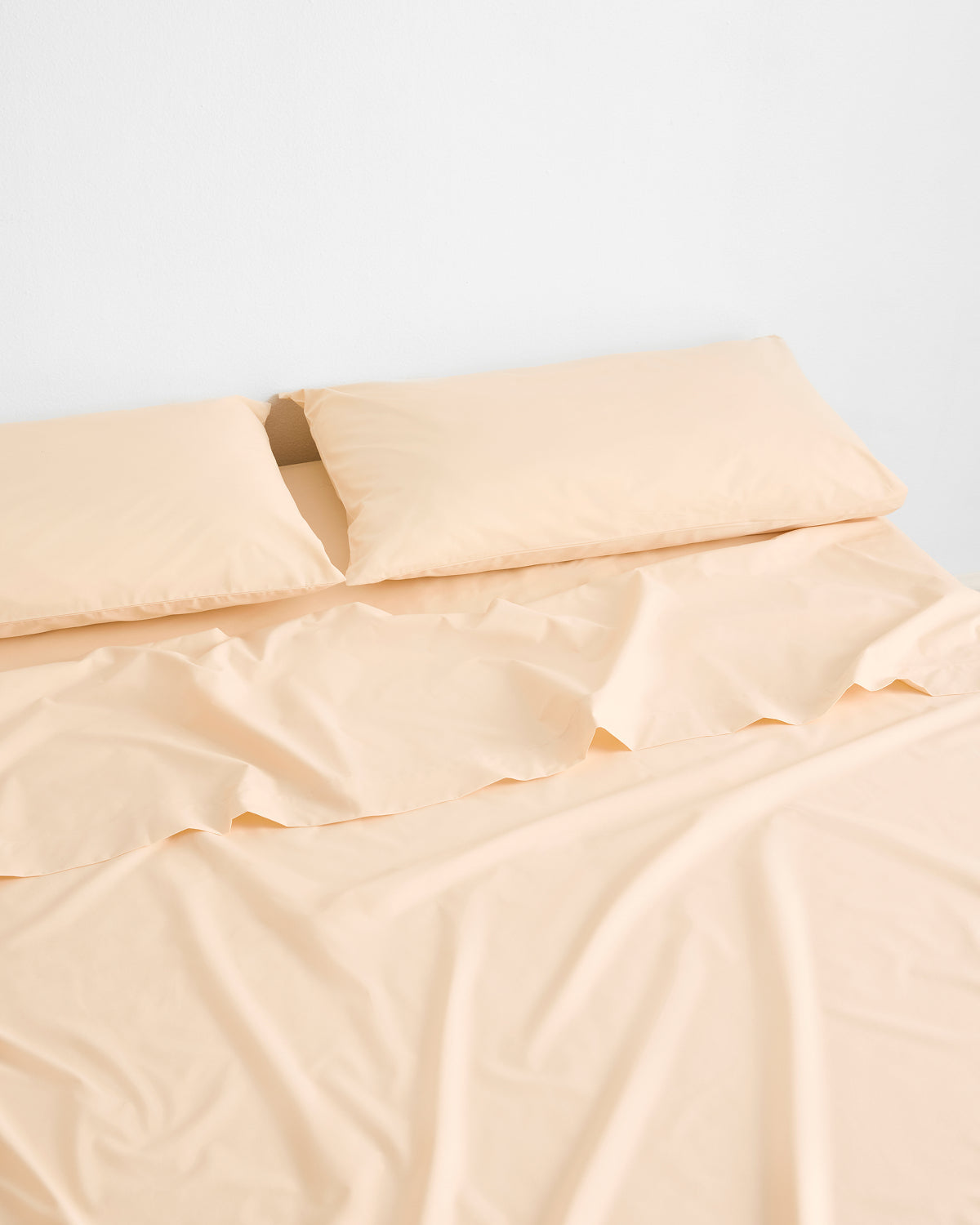 Vanilla Organic Cotton Percale Sheet Set - Image 3