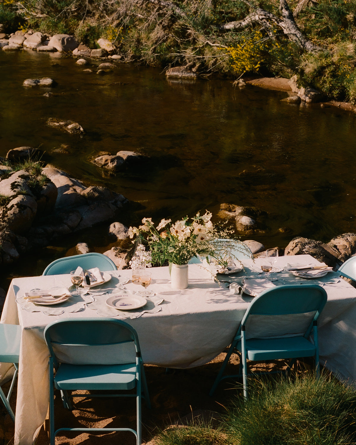 Sage & Coast 100% French Flax Linen Petal Placemats (Set of Four) - Image 3