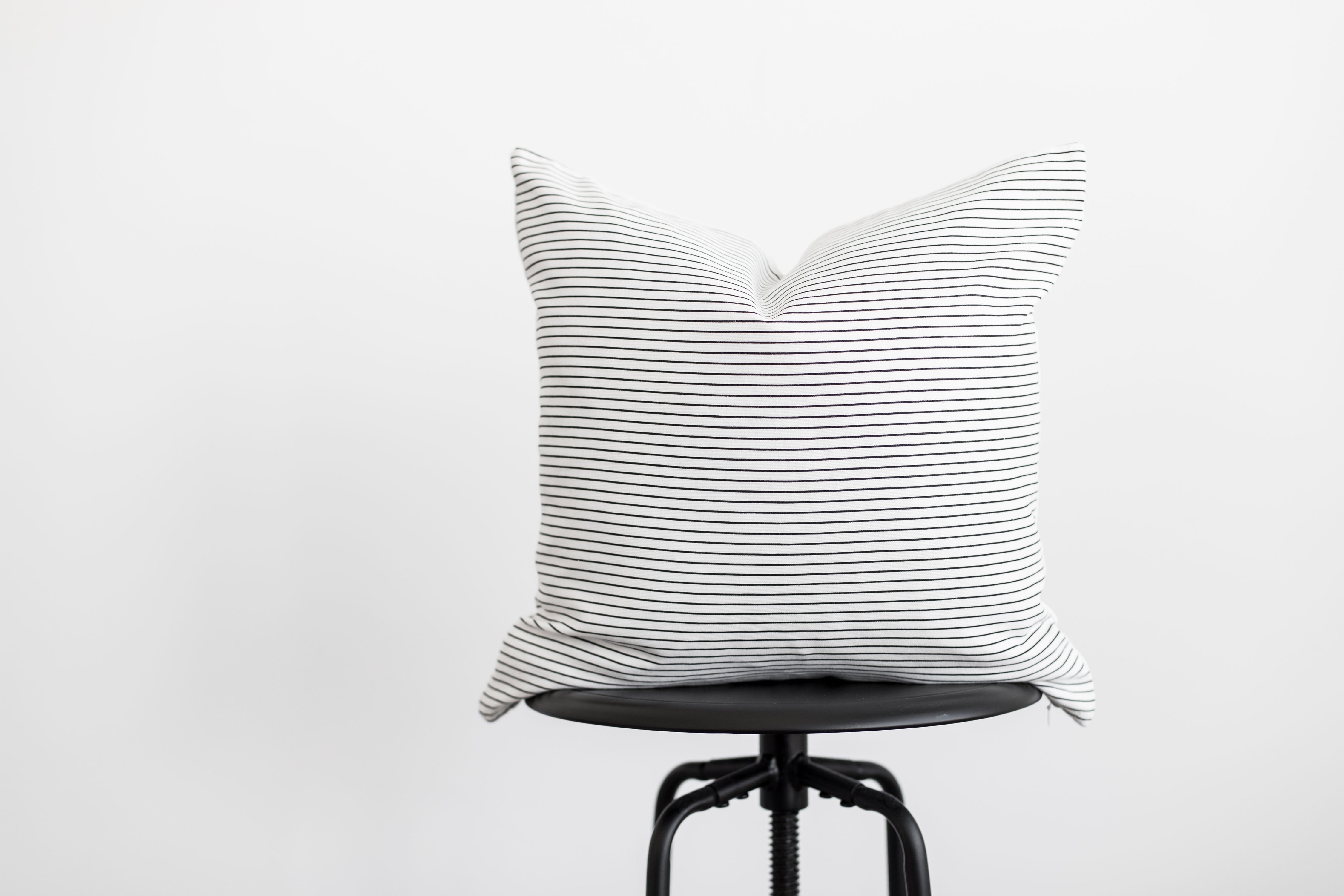 Amaro - Thin Stripe - 18 | 20 | 24 - Image 3