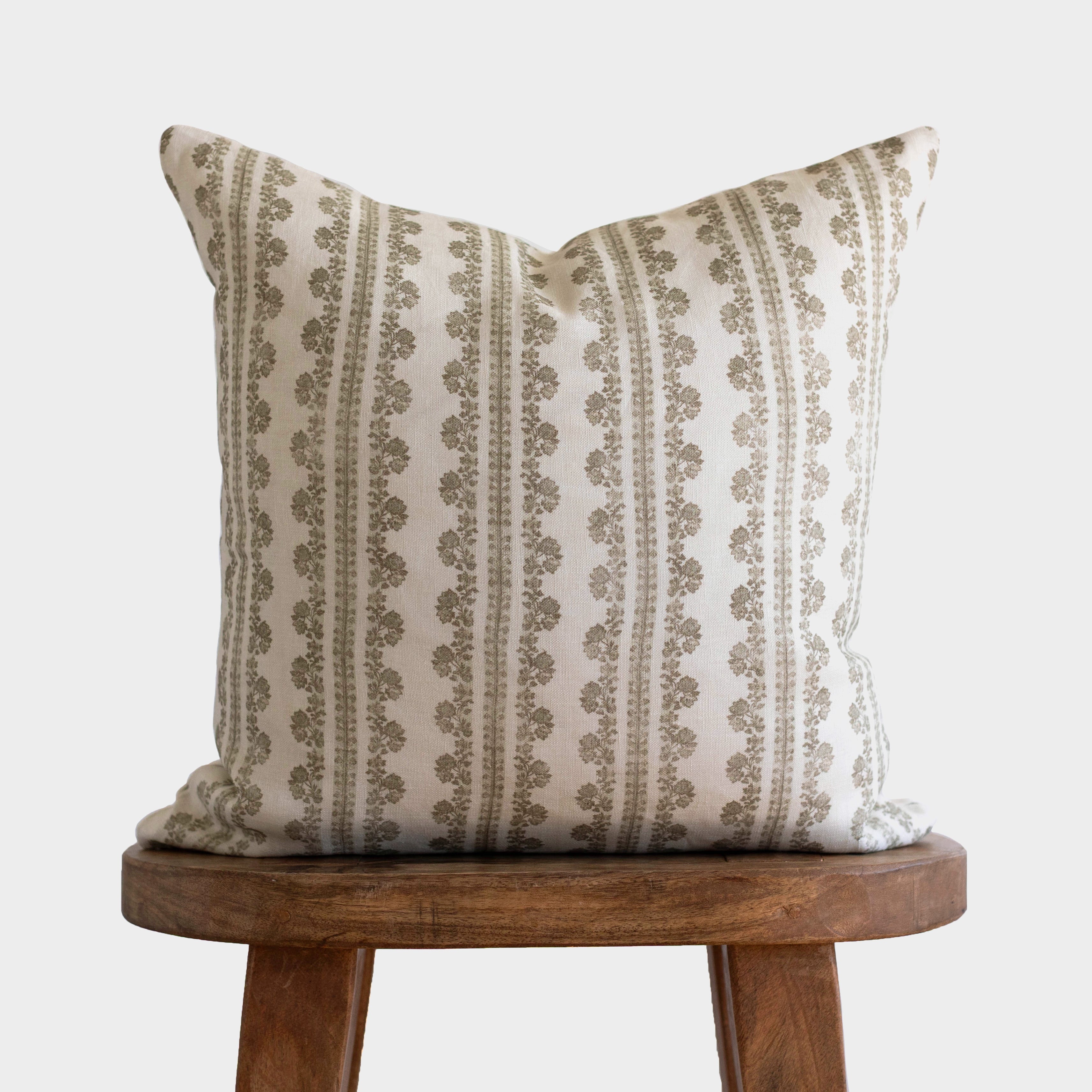 Arlo in Linen- Double Sided - 18 | 22 - Image 2