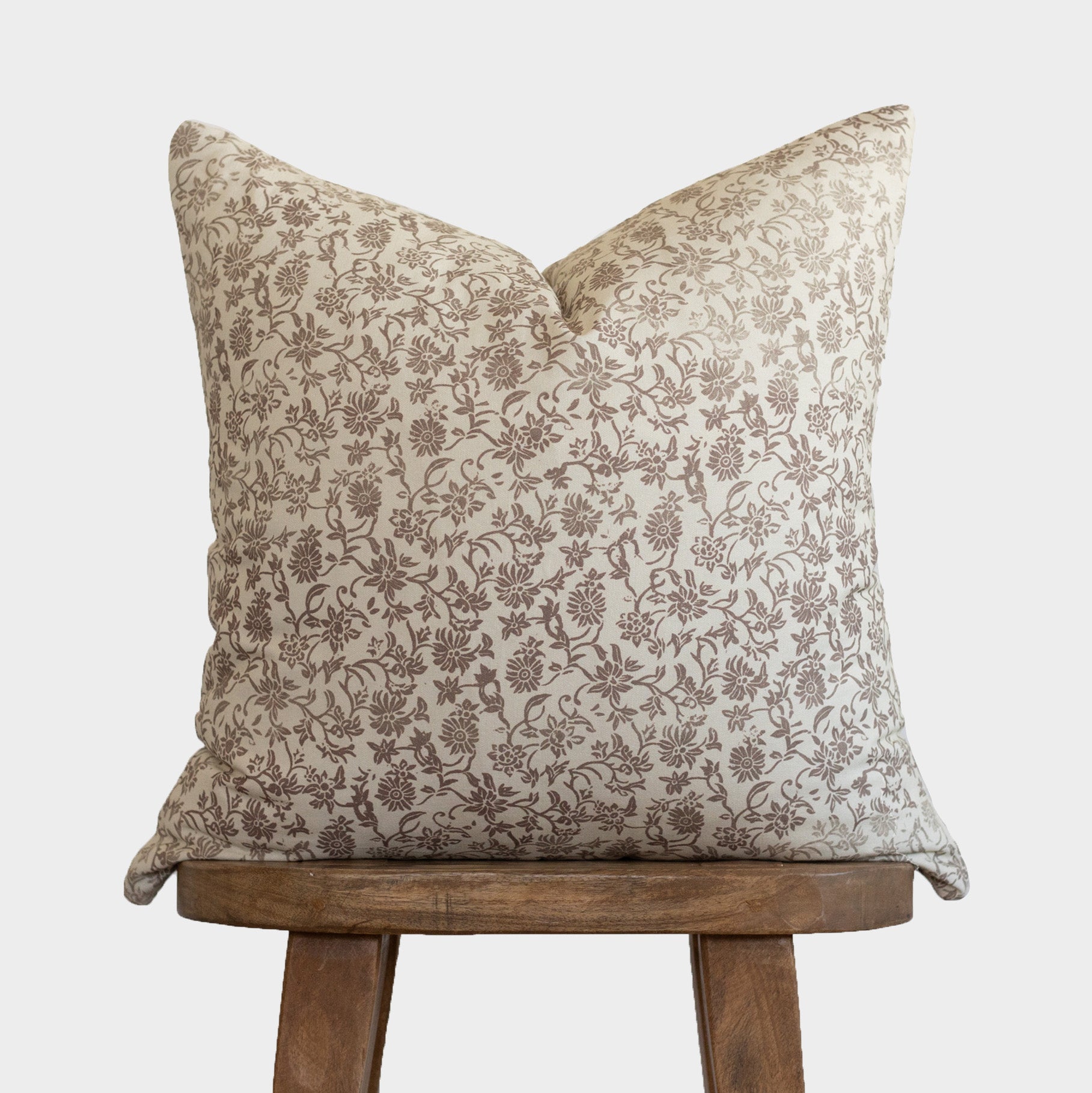 August - 18 | 22| 24 - Image 8