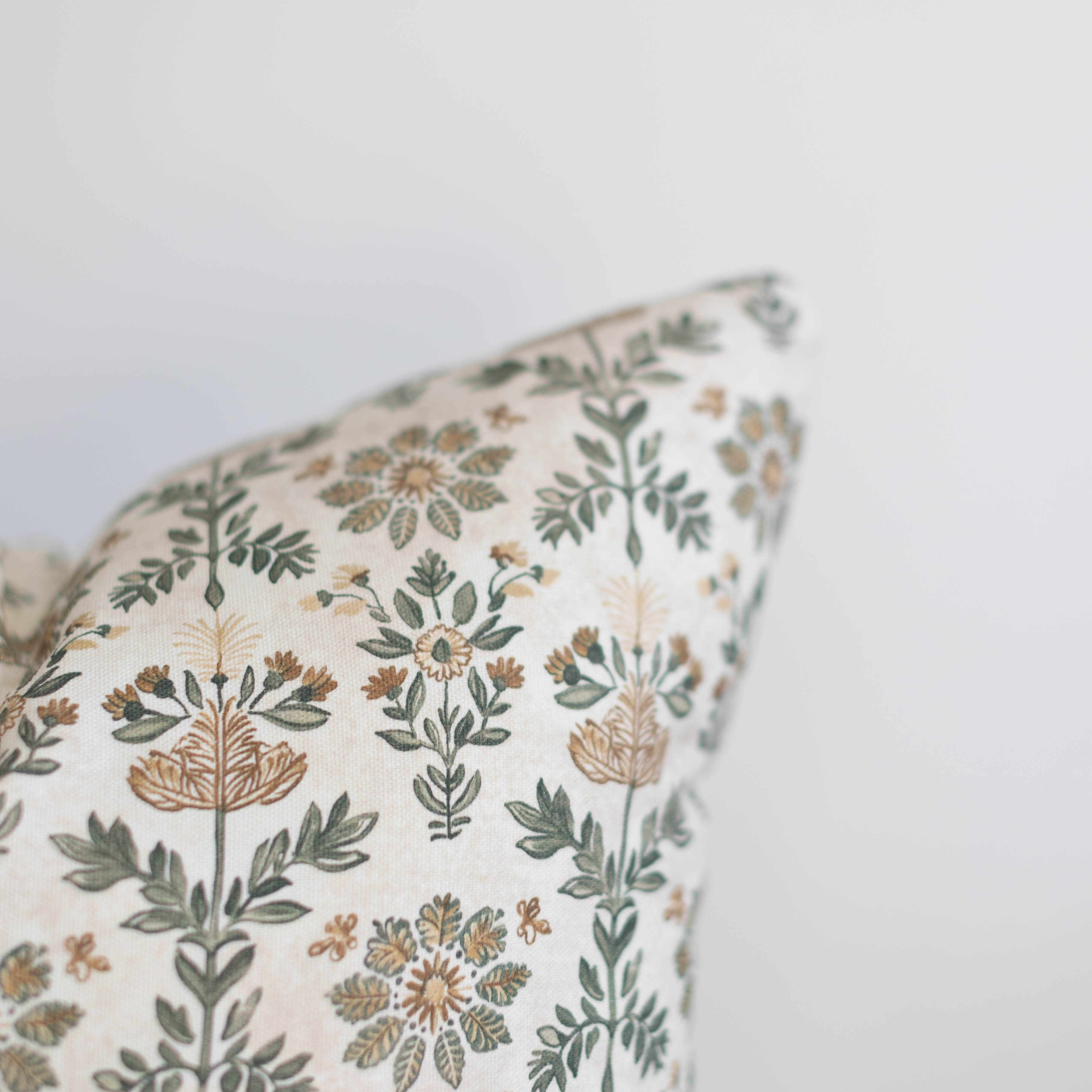 Fannie - 18 | 22 - Image 2