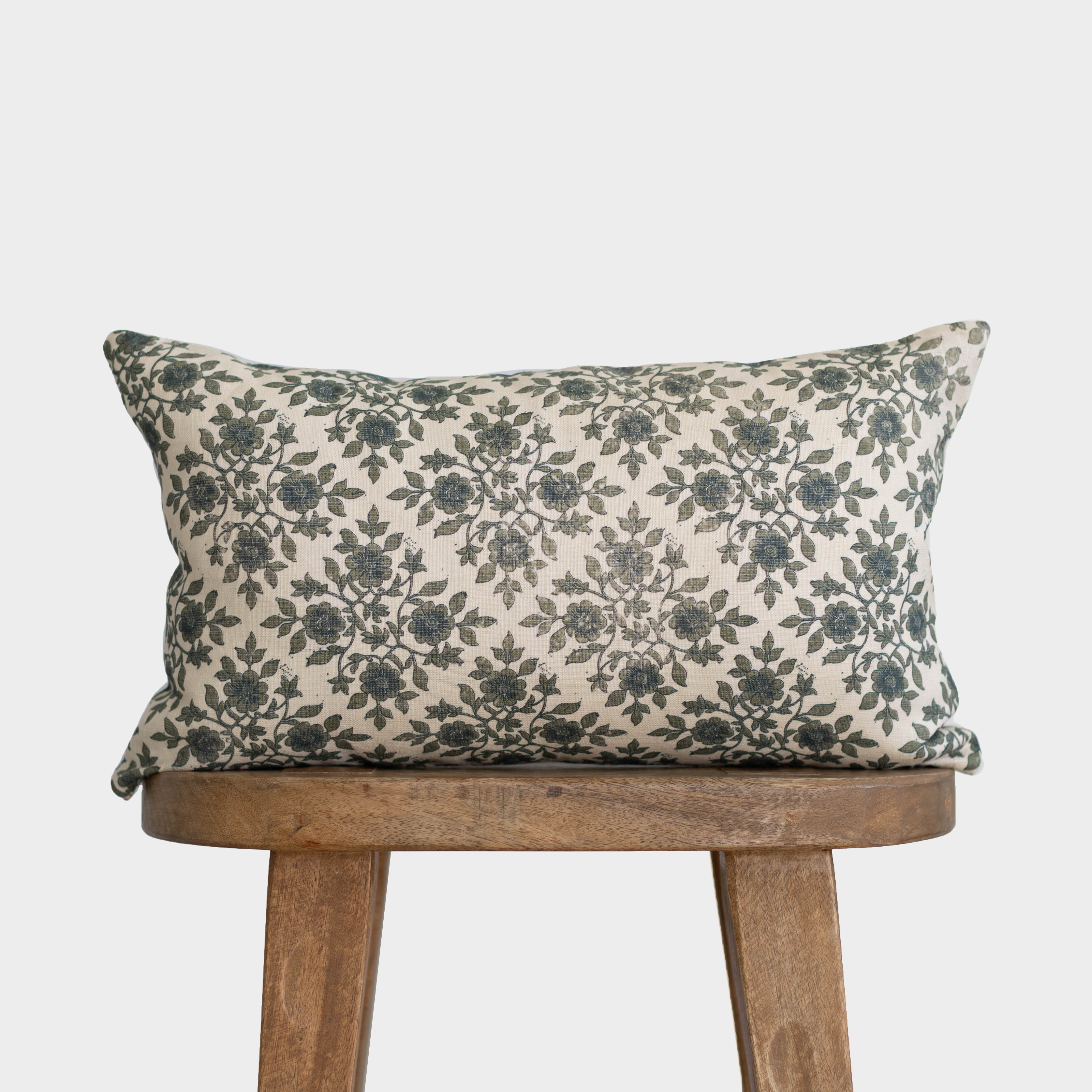 Lottie - lumbar - 12x20 | 12x40
