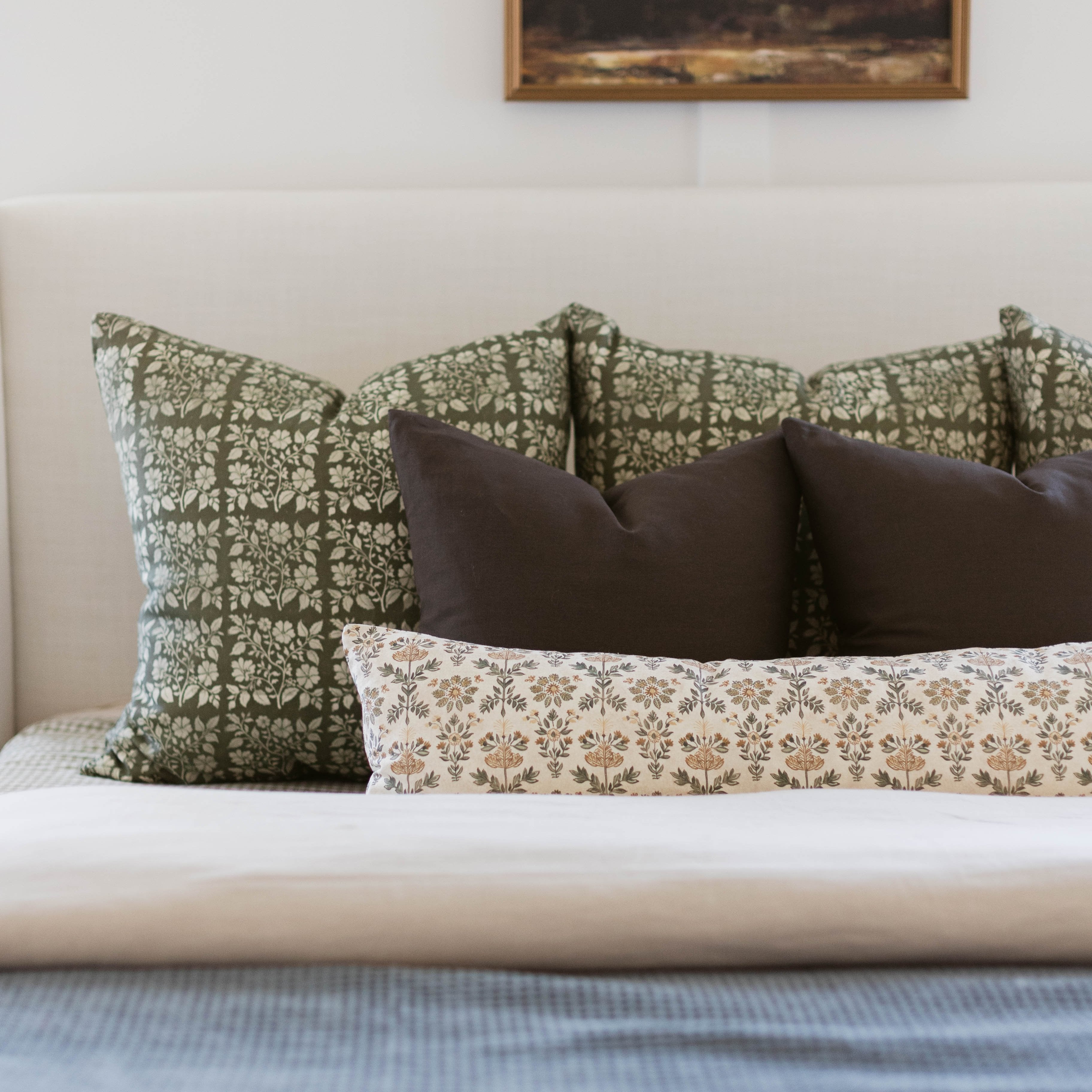 Evergreen Floral in Linen - 18 | 22 | 26 - Image 7