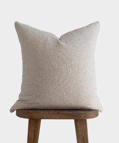 Boucle in Off White - 18 | 20 | 22 | 26